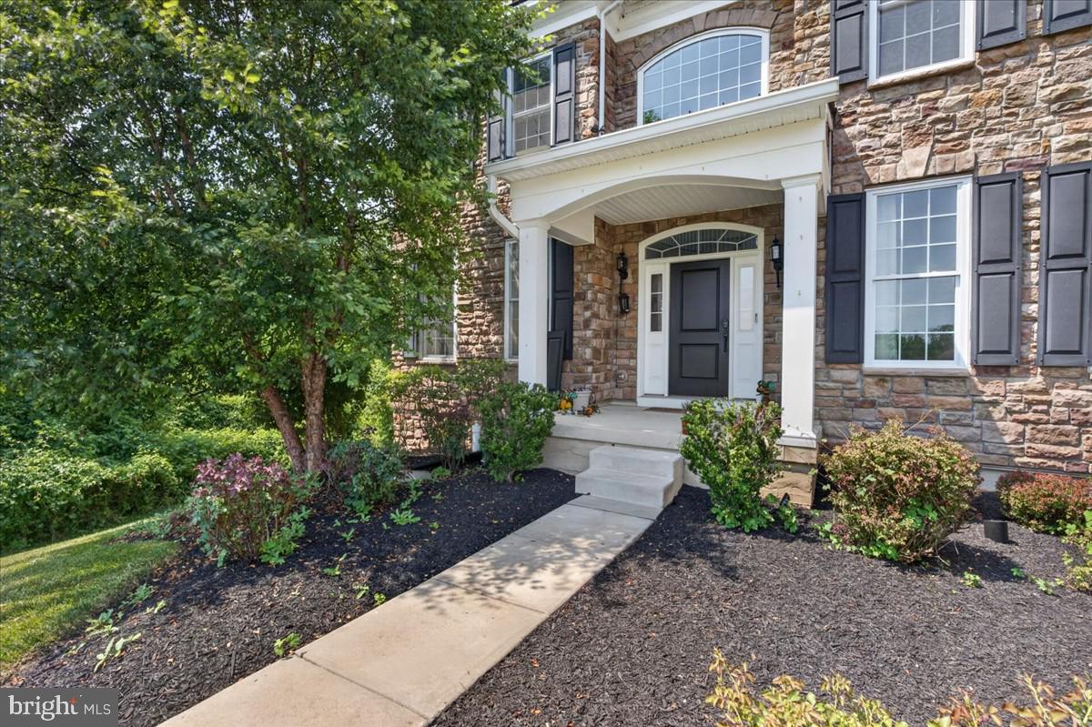 1020 JEFFORDS CIRCLE