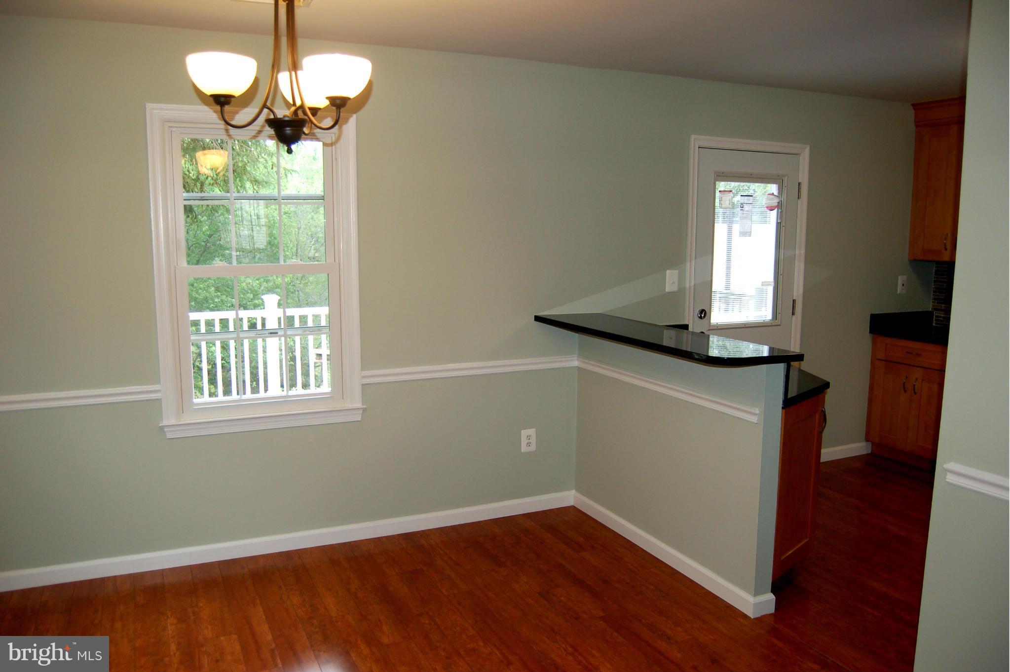 LAKE BRADDOCK - Residential