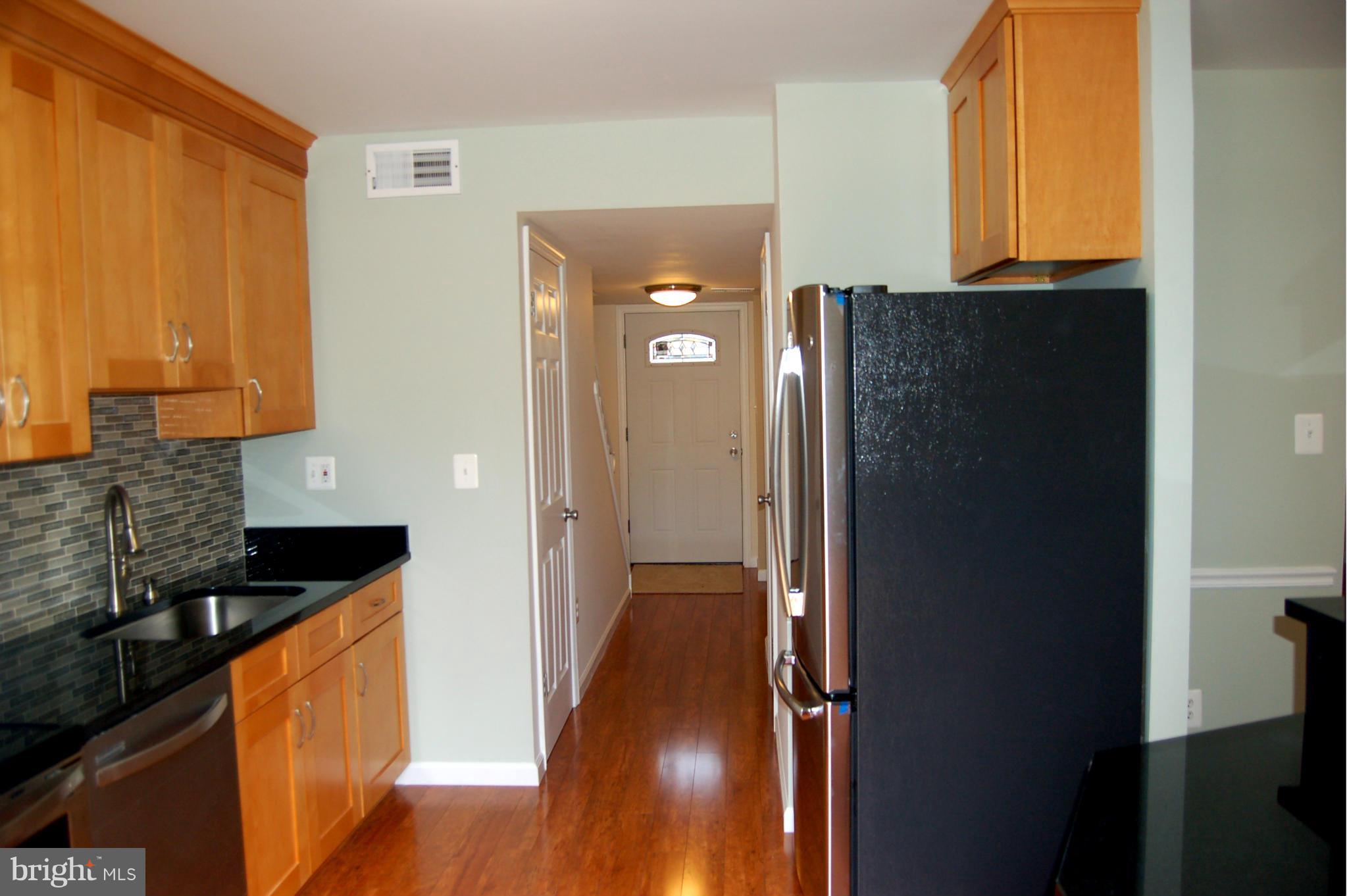 LAKE BRADDOCK - Residential