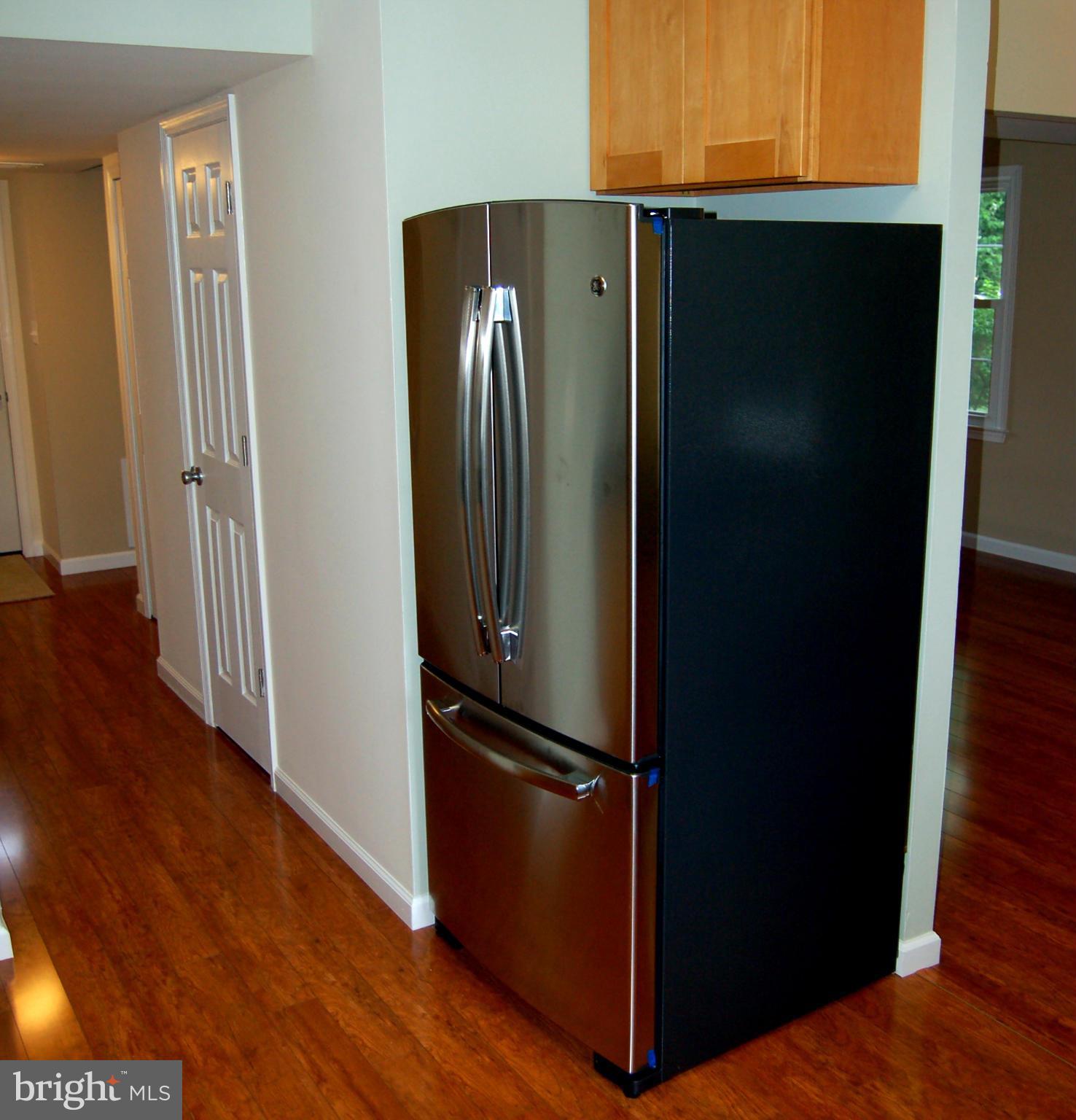 LAKE BRADDOCK - Residential