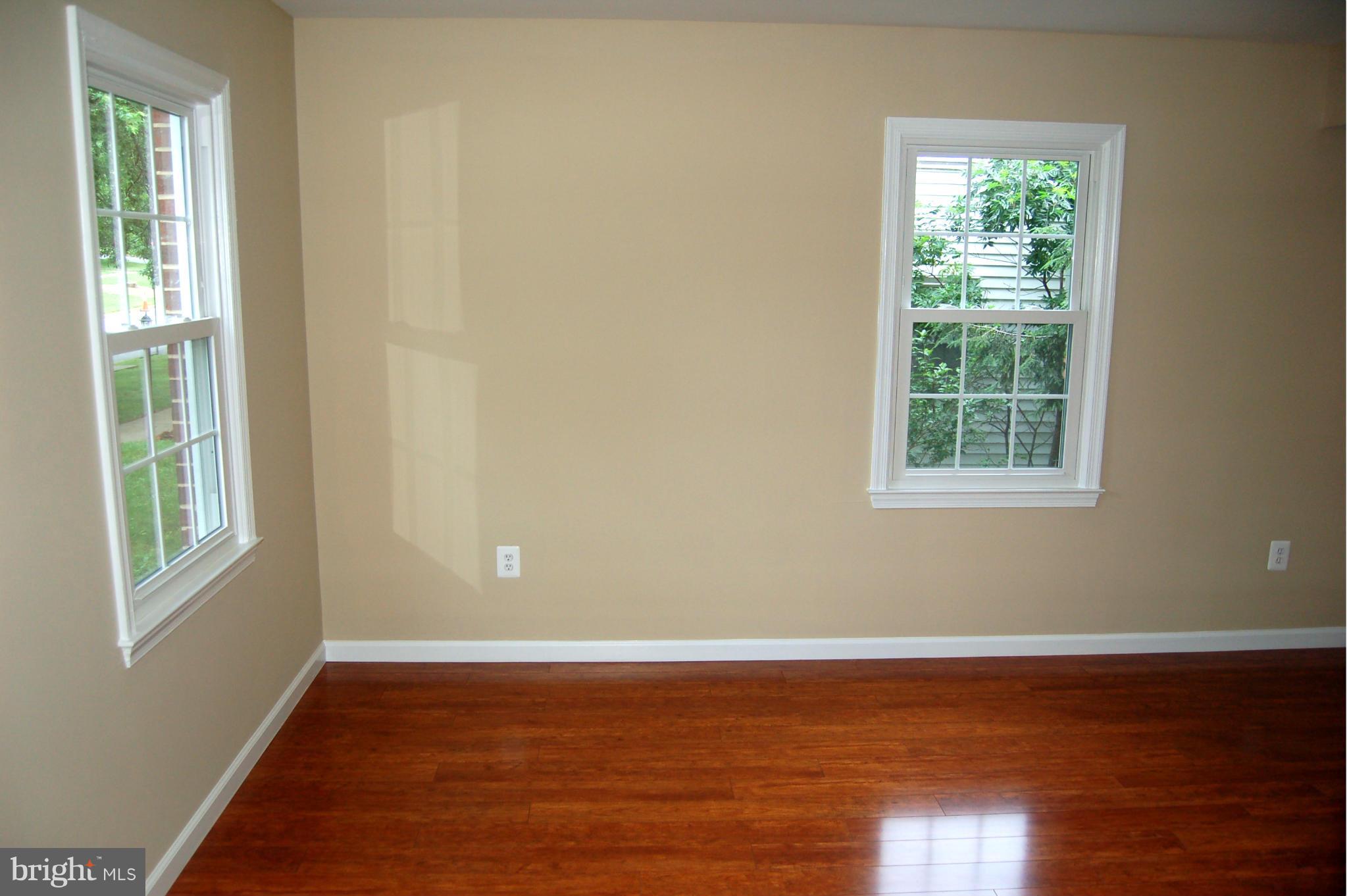 LAKE BRADDOCK - Residential