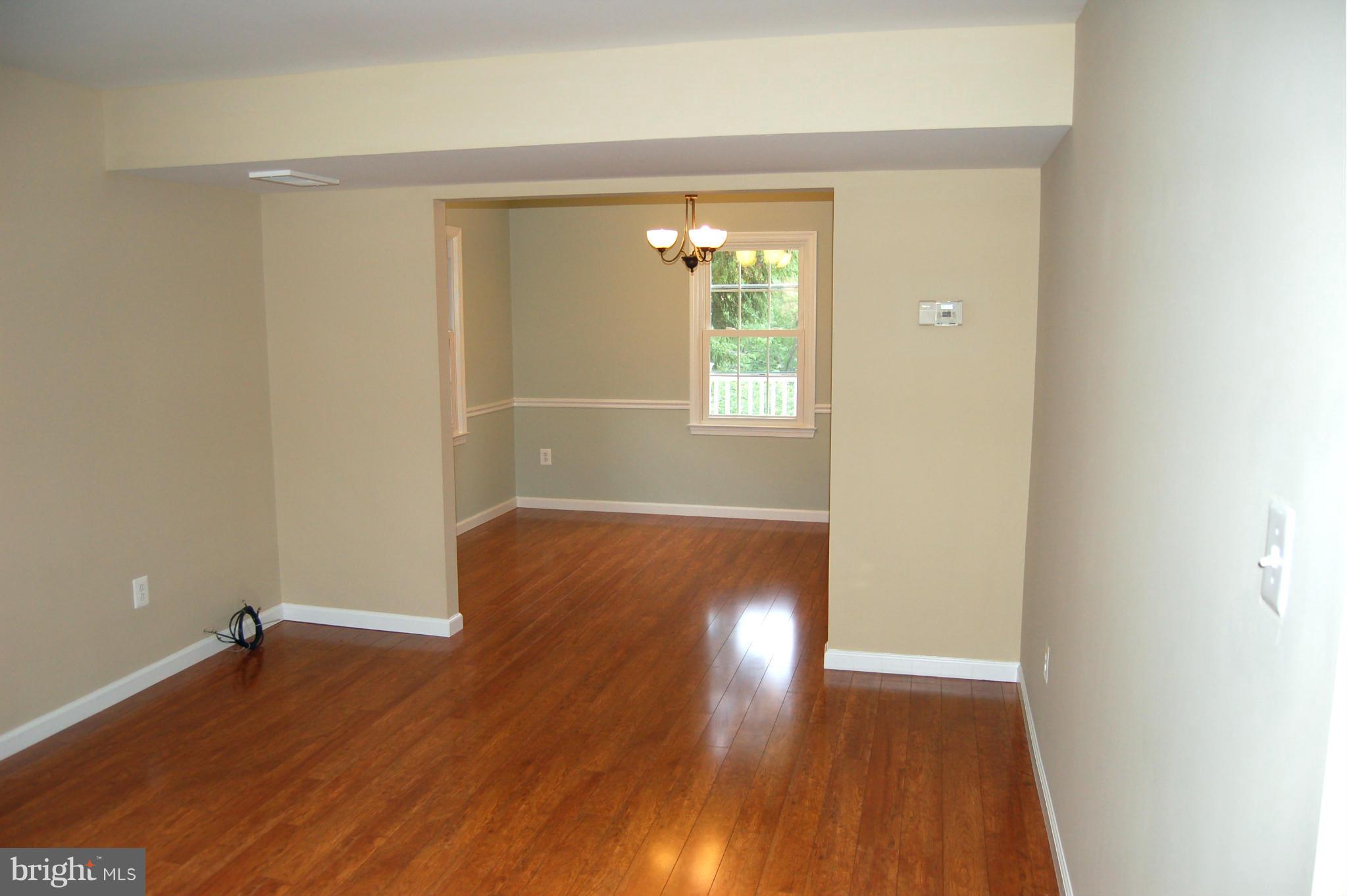 LAKE BRADDOCK - Residential