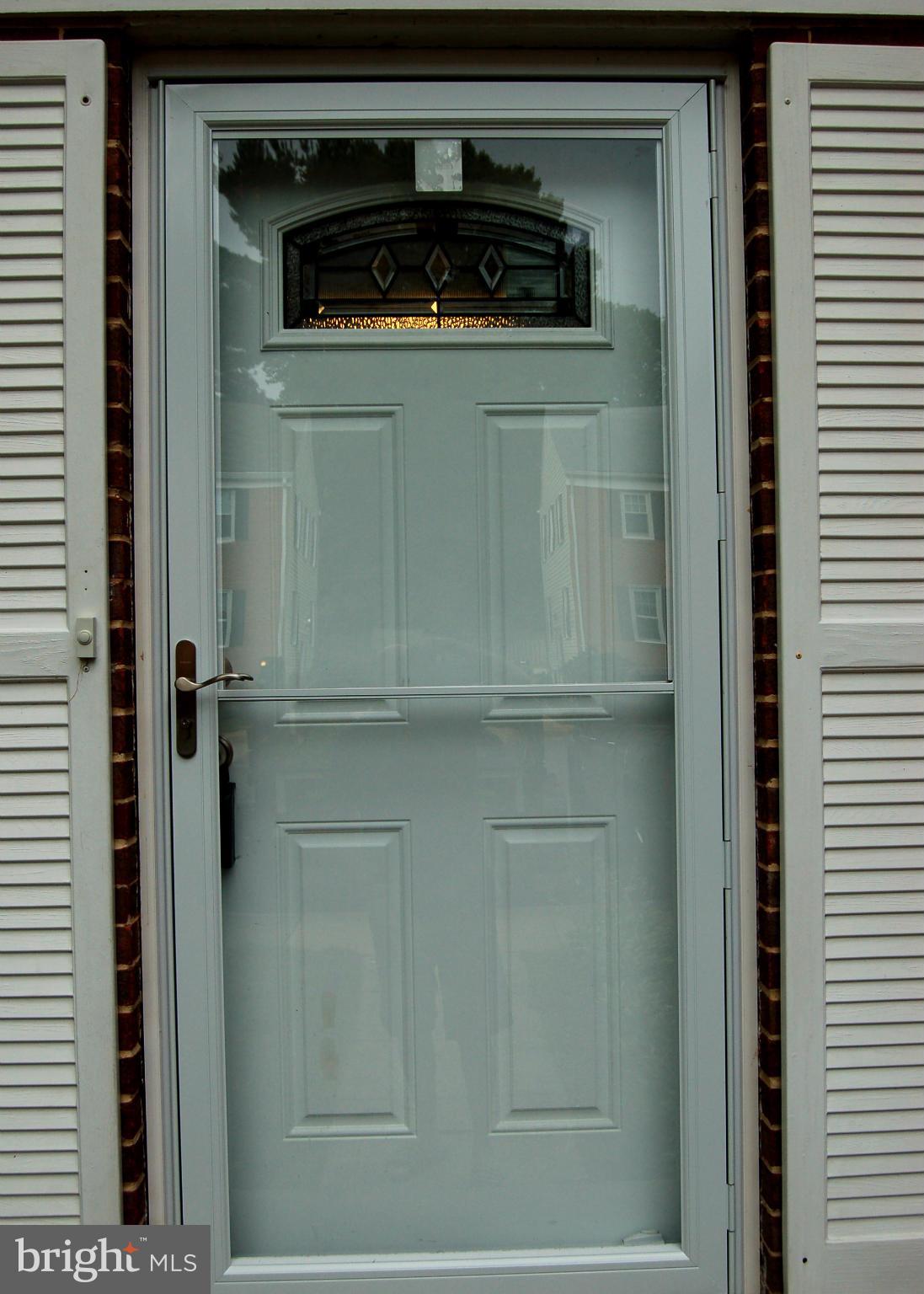 LAKE BRADDOCK - Residential