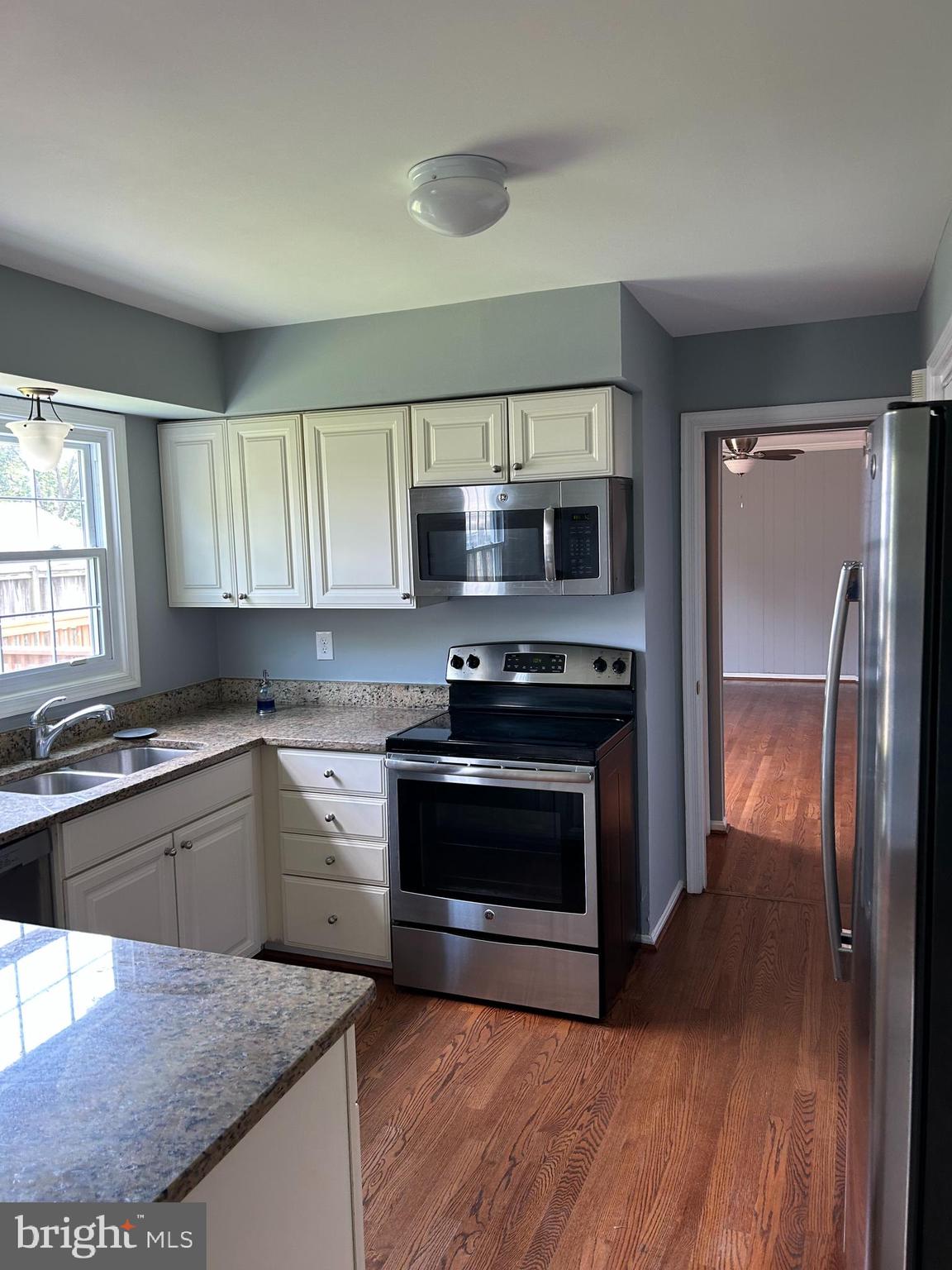 MILL CREEK SOUTH - Residential Lease