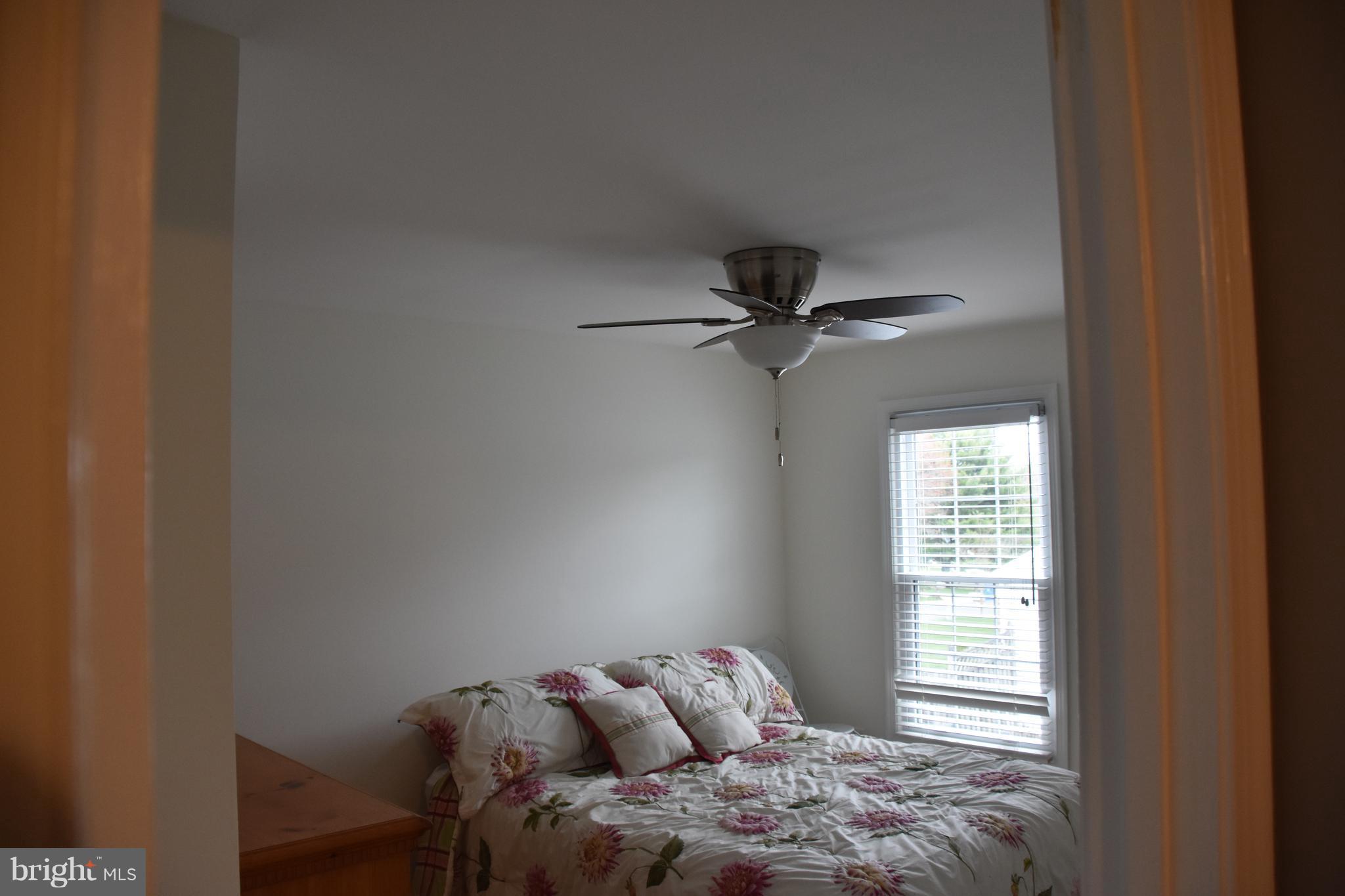 MILL CREEK SOUTH - Residential Lease