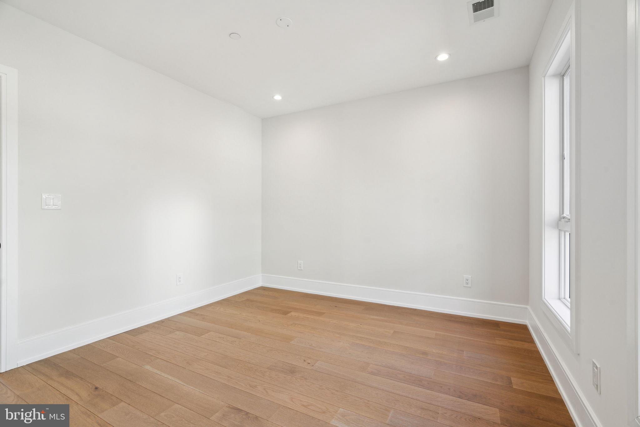 PACKER PARK - Residential