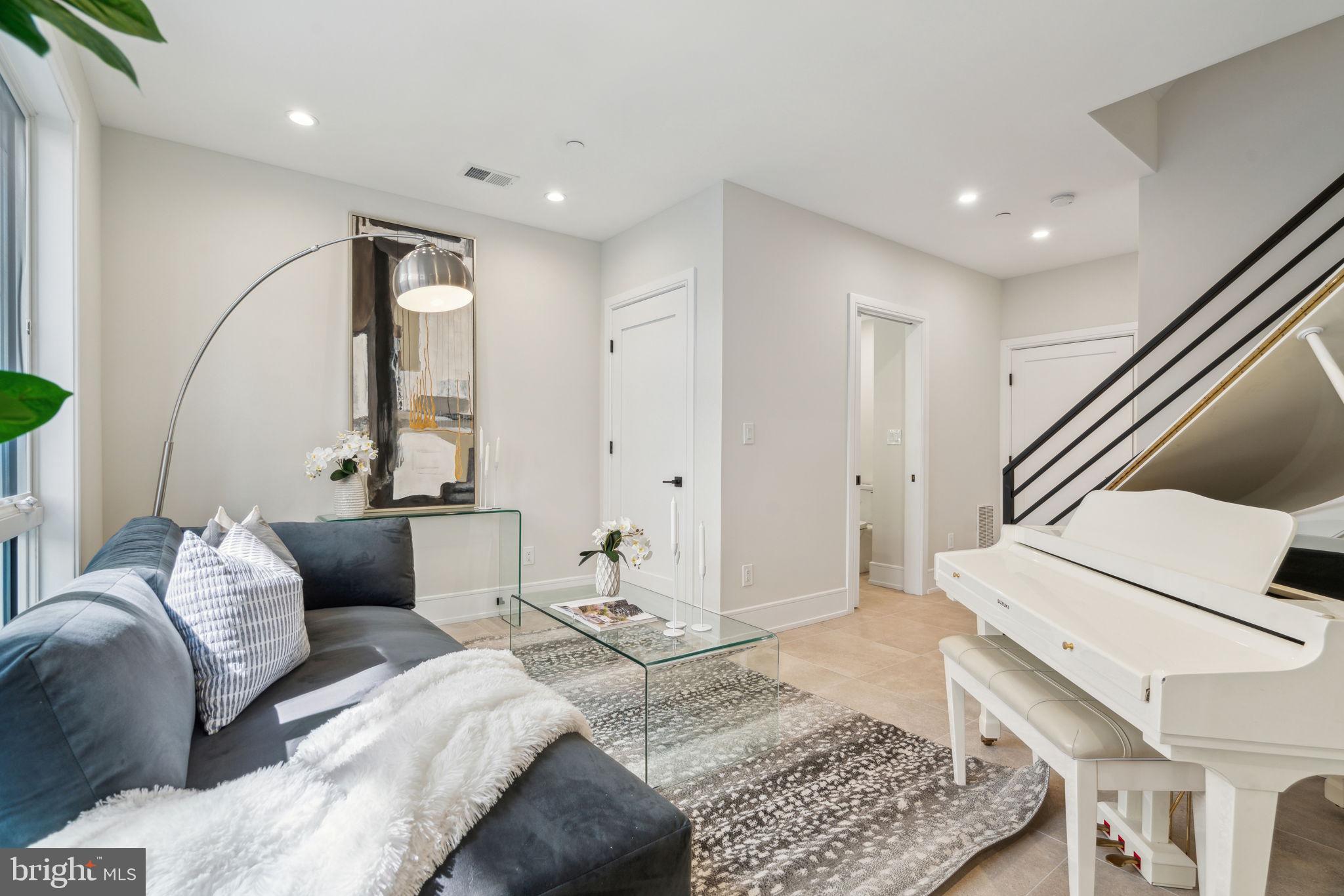 PACKER PARK - Residential