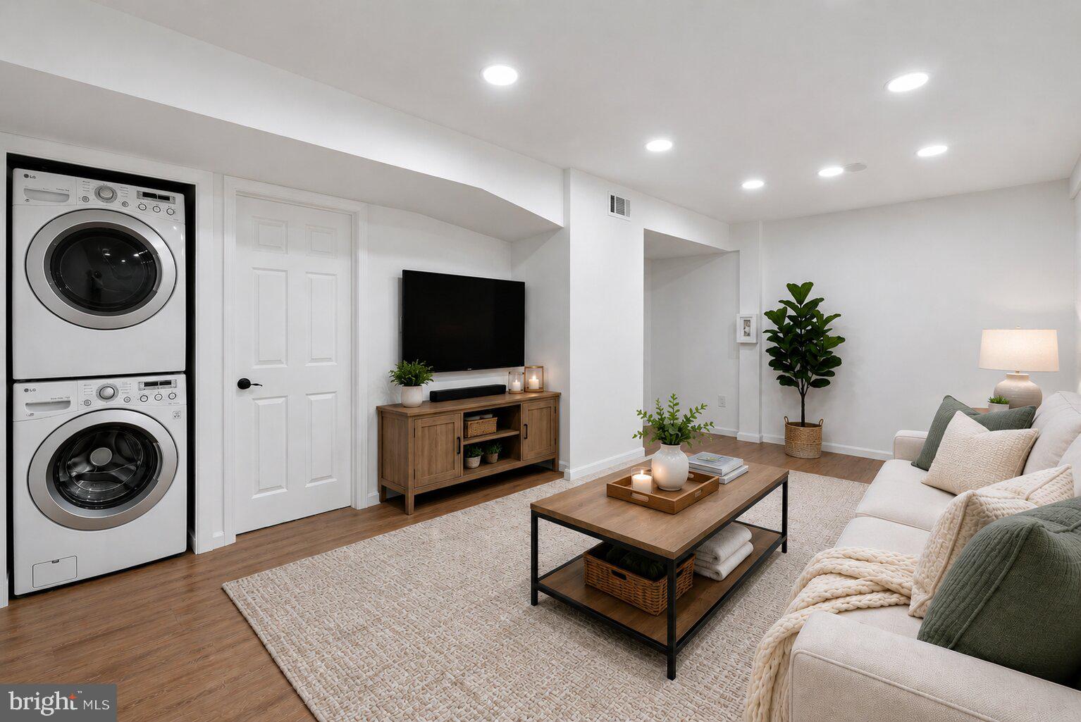 PARTRIDGE PLACE - Residential