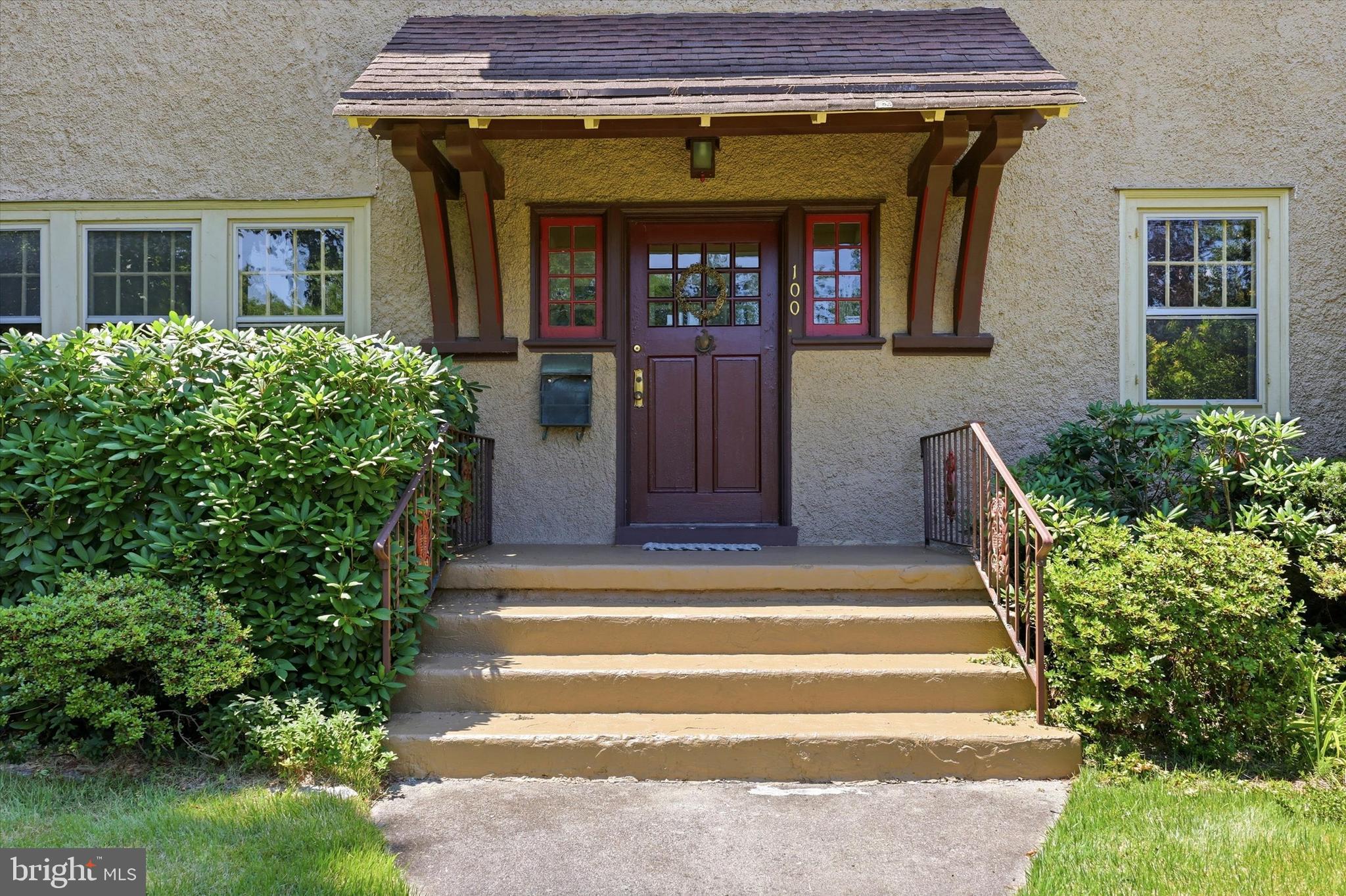 100 S PRINCETON AVENUE