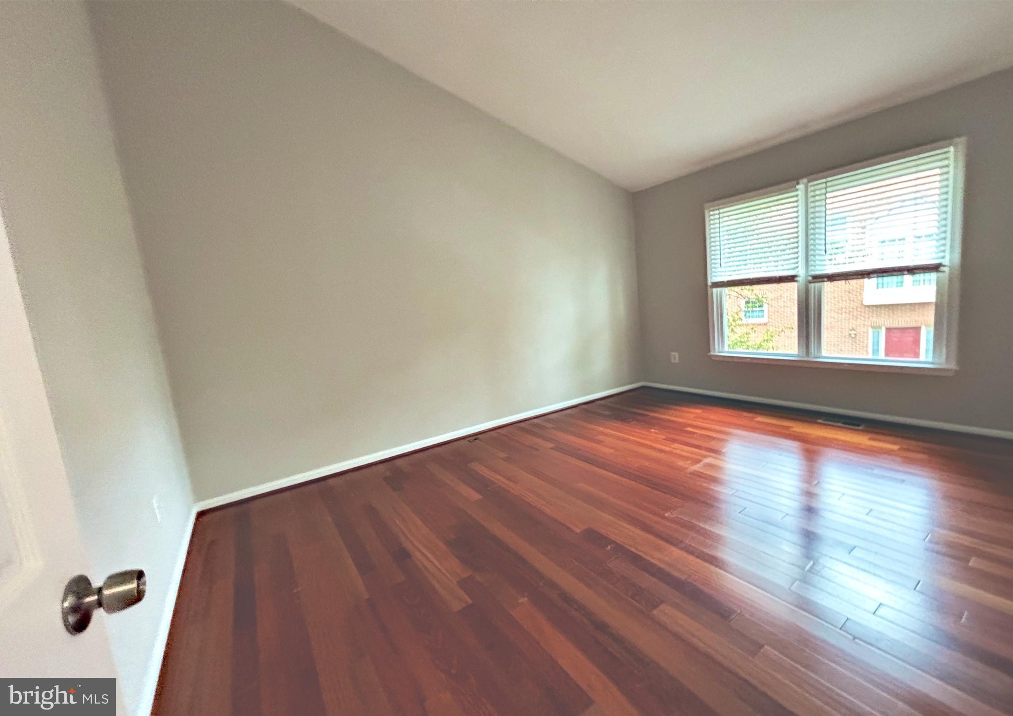 HERITAGE ESTATES - Residential