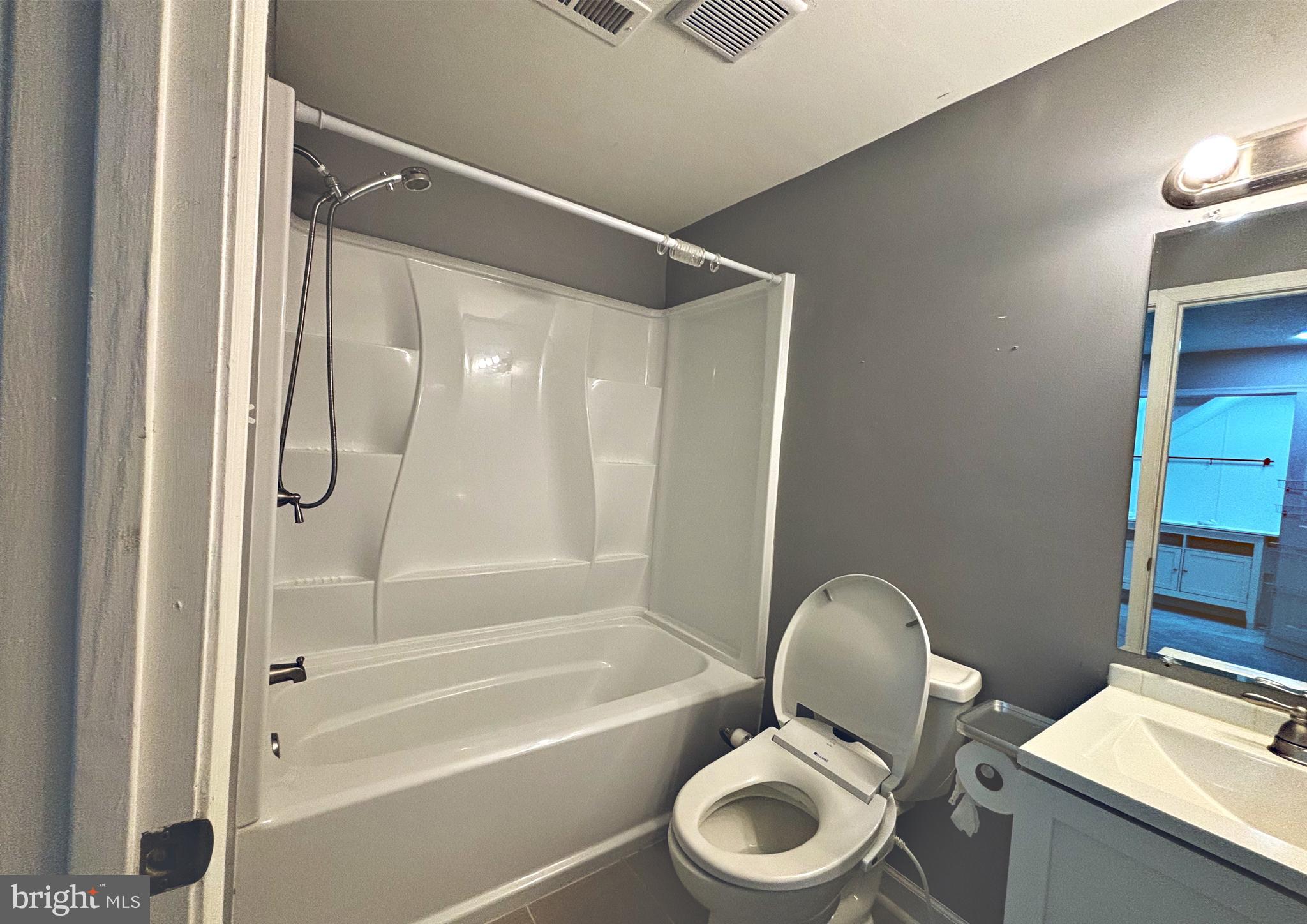 HERITAGE ESTATES - Residential