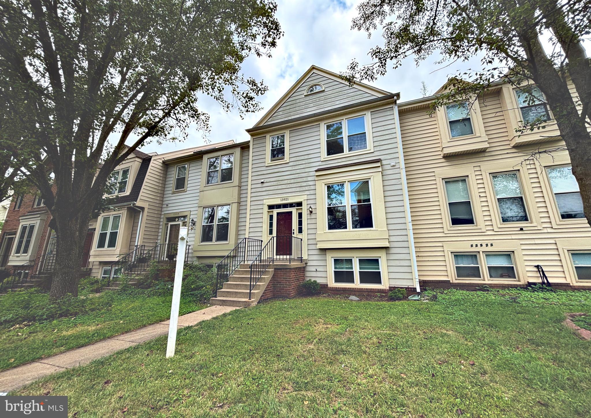 HERITAGE ESTATES - Residential