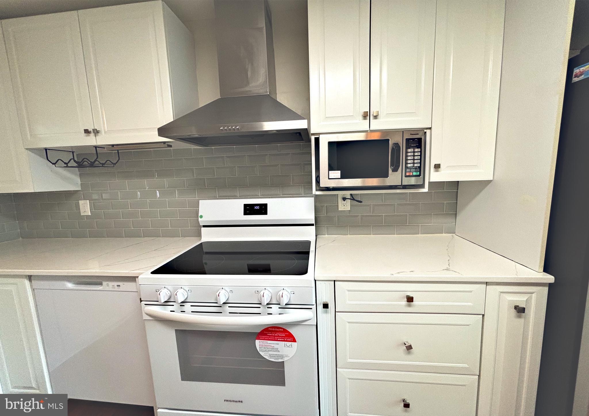 HERITAGE ESTATES - Residential