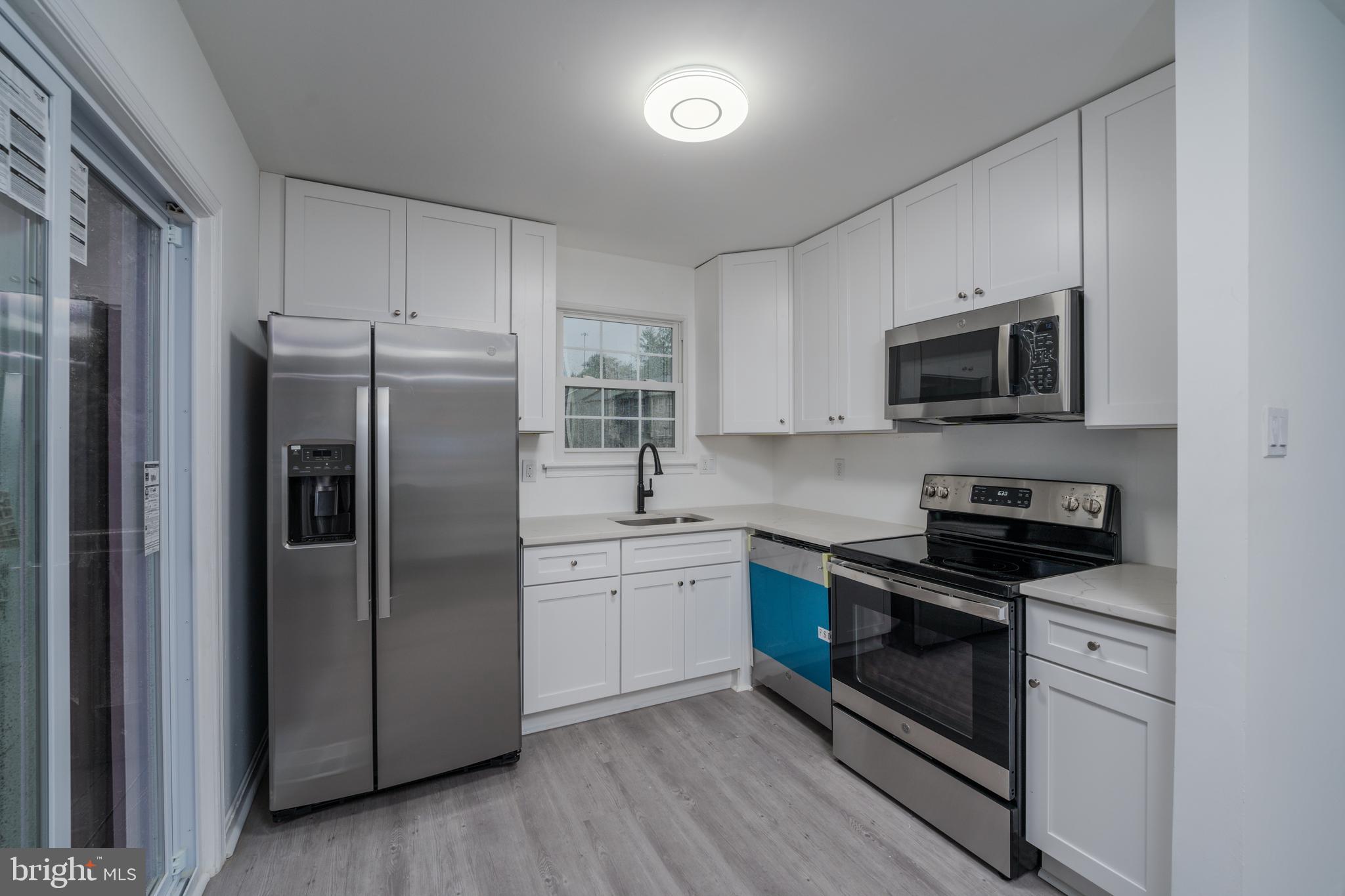 DAYBREAK ESTATES - Residential