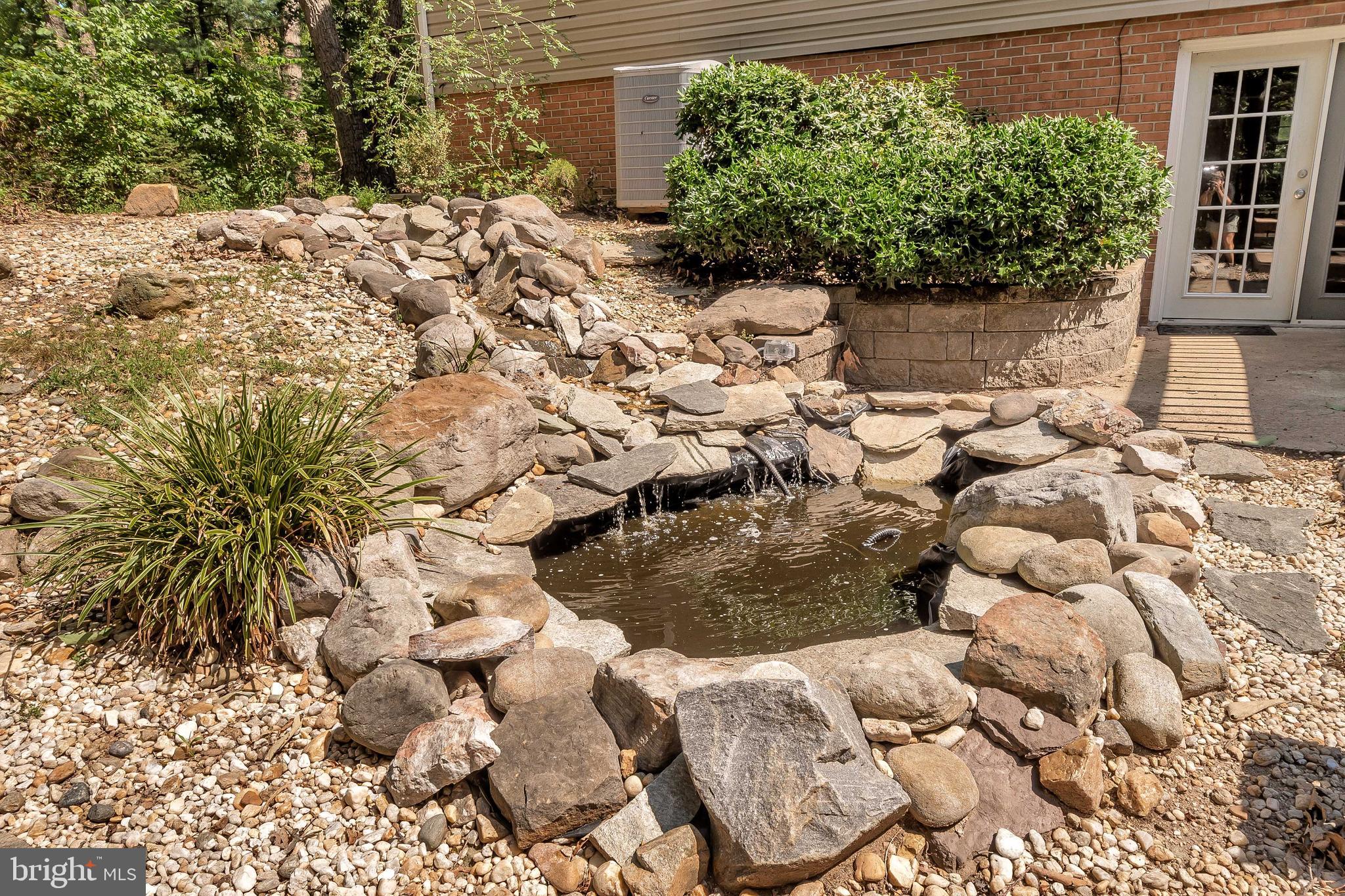 LEE'S HEADQUARTERS - Residential