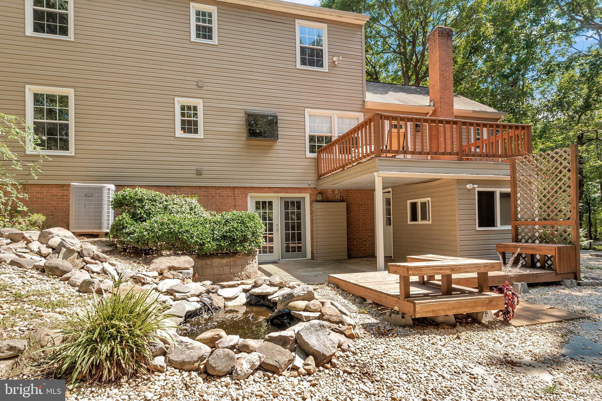 LEE'S HEADQUARTERS - Residential