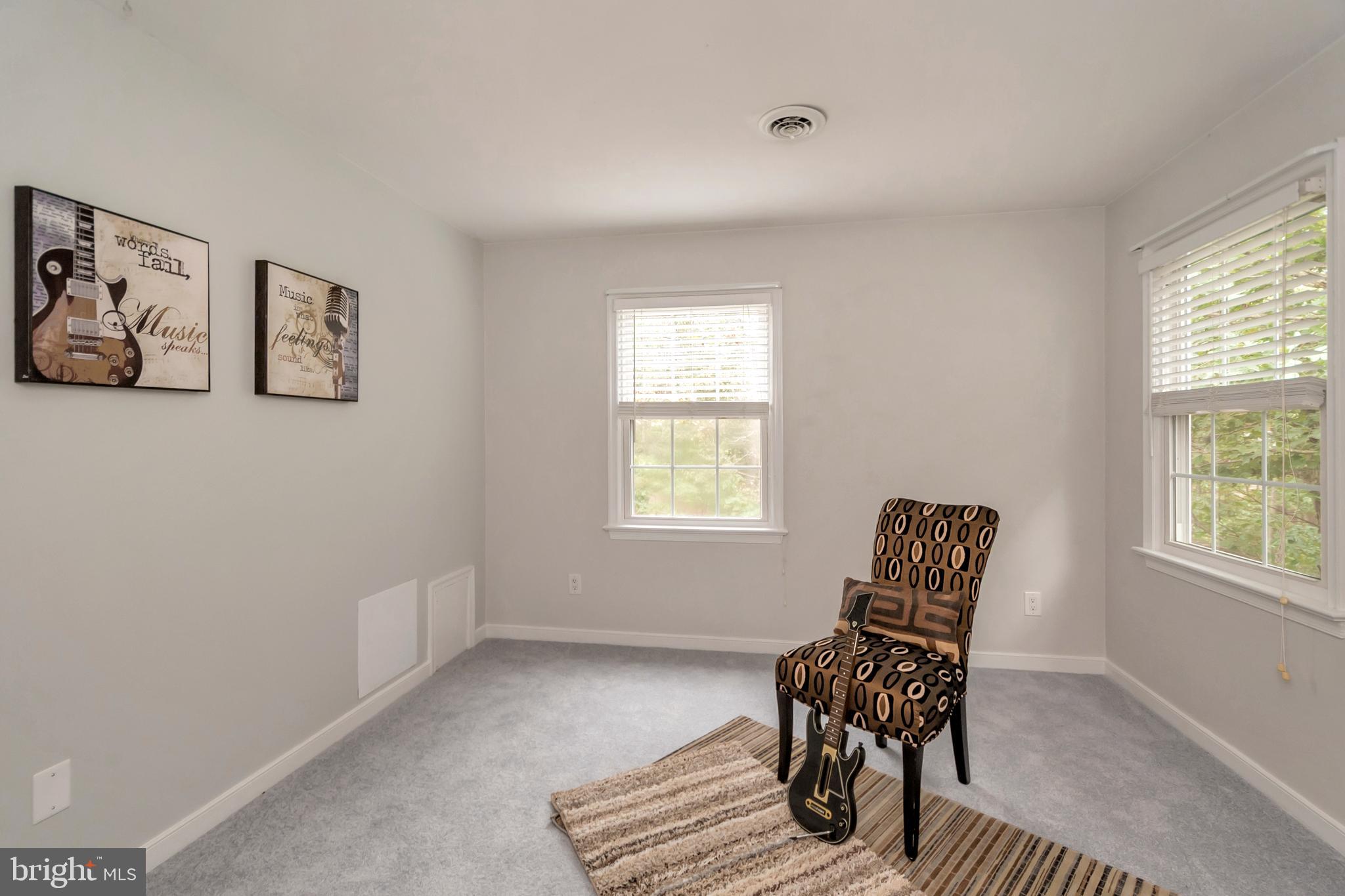 LEE'S HEADQUARTERS - Residential