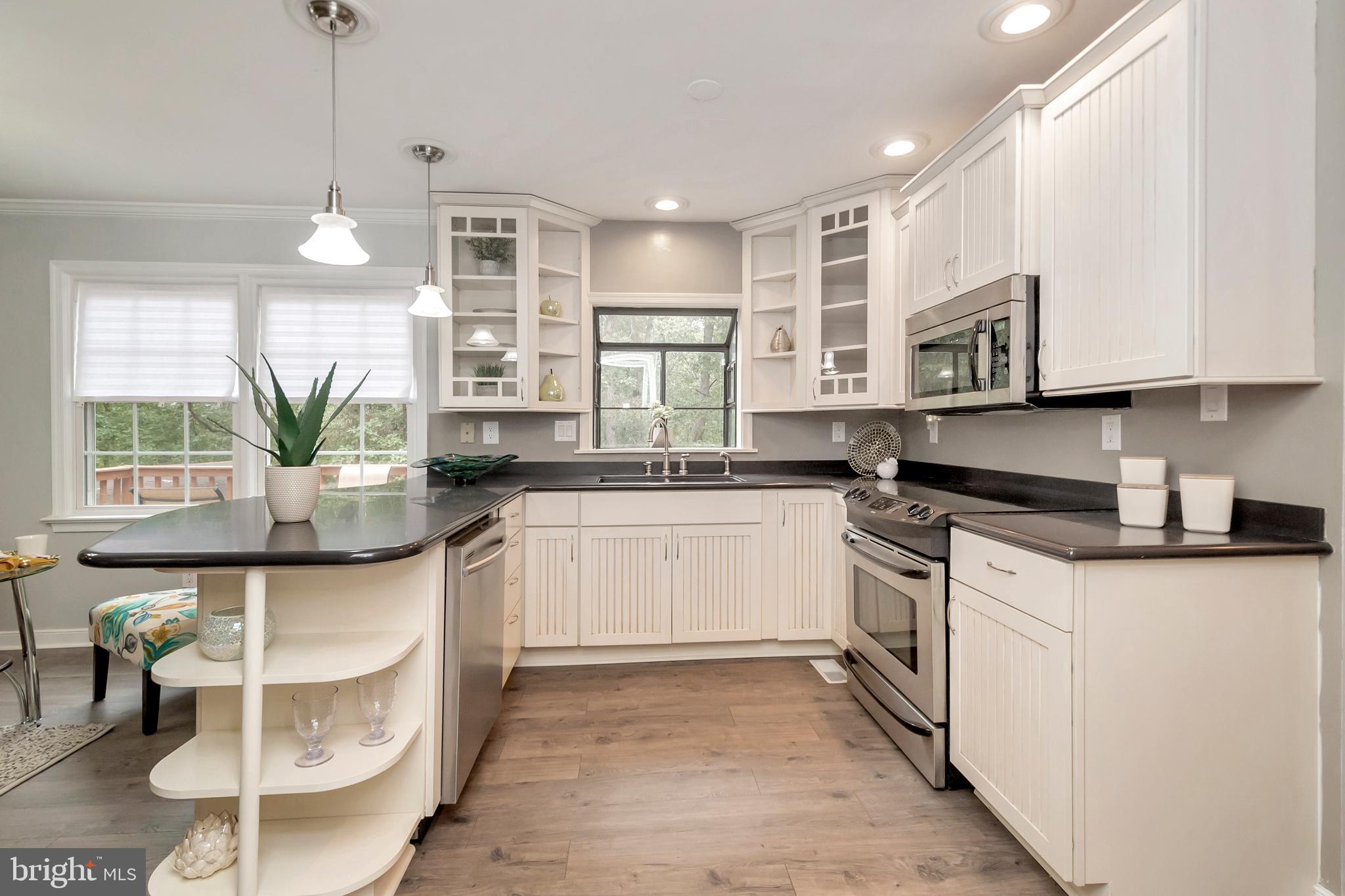 LEE'S HEADQUARTERS - Residential