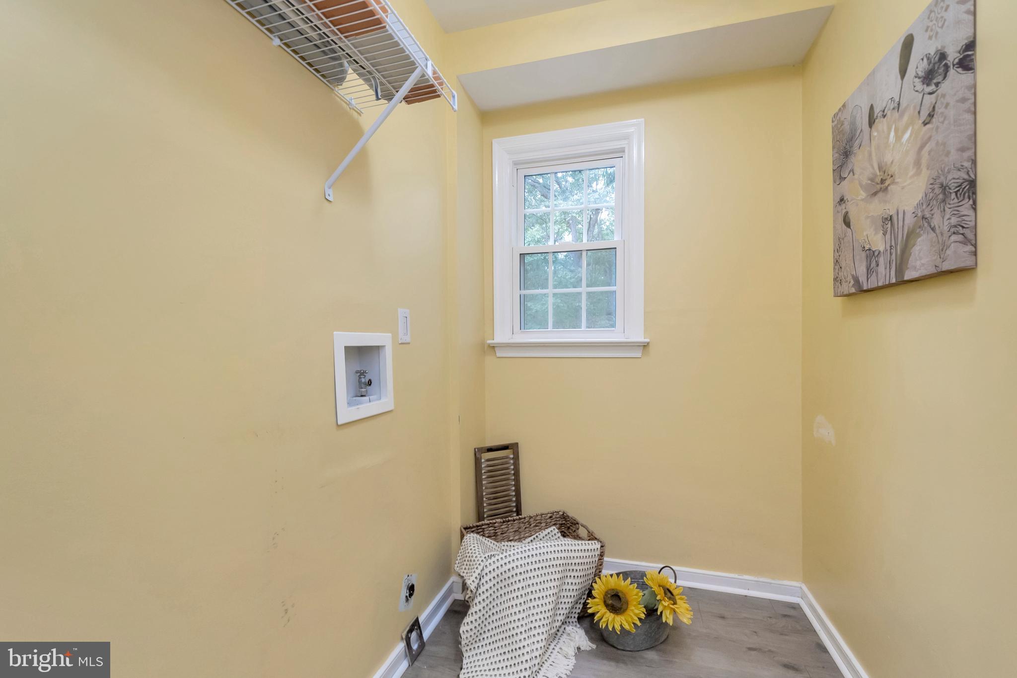 LEE'S HEADQUARTERS - Residential