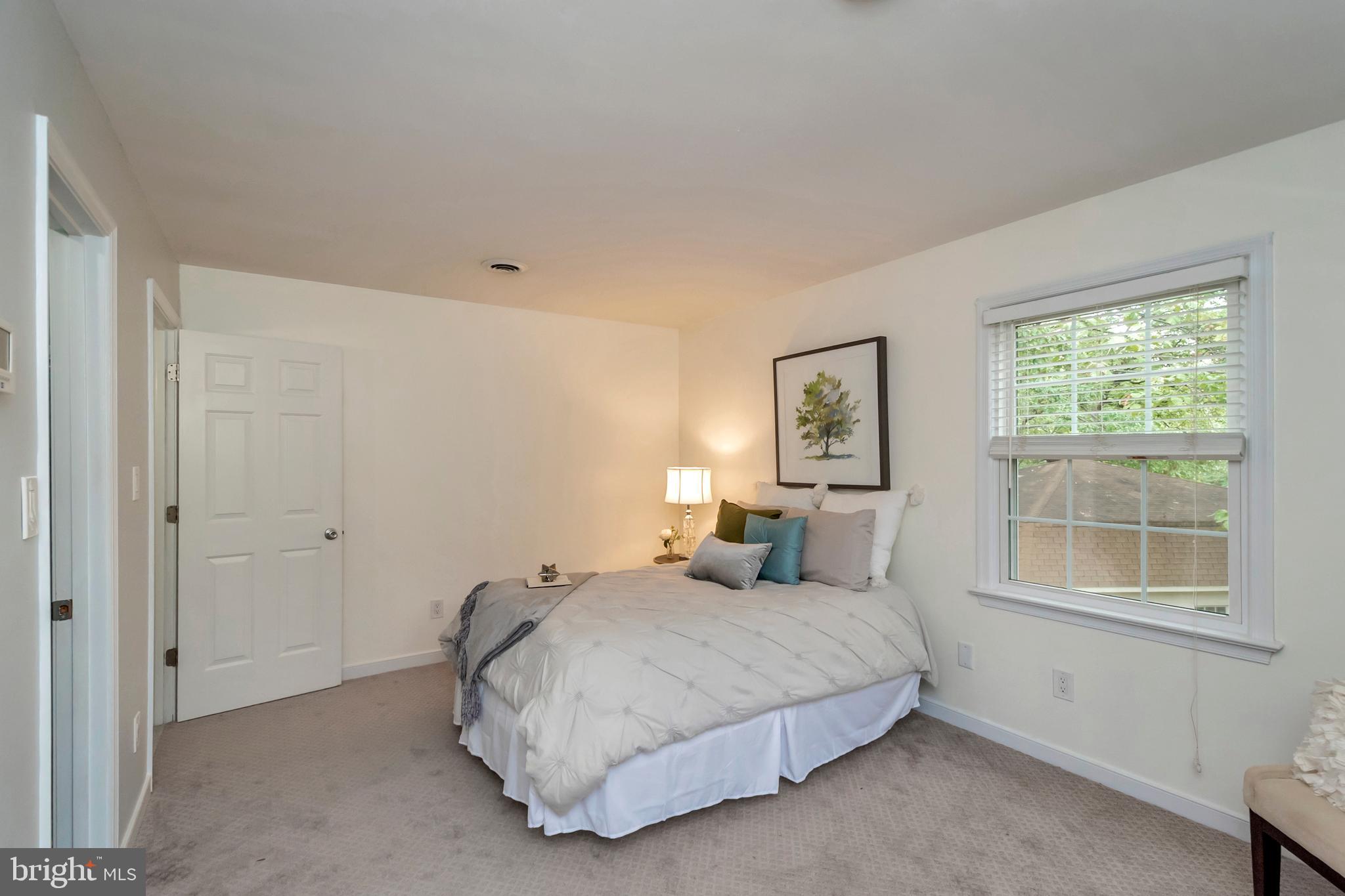 LEE'S HEADQUARTERS - Residential