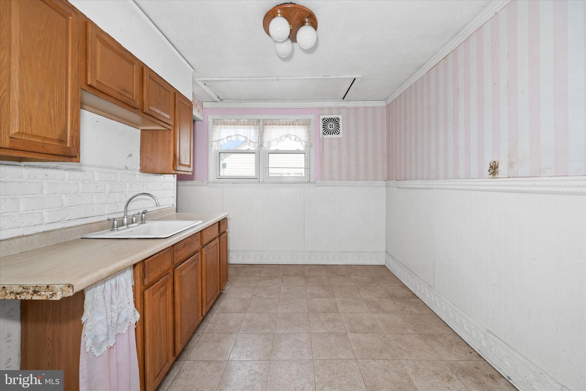 CHELSEA ESTATES - Residential