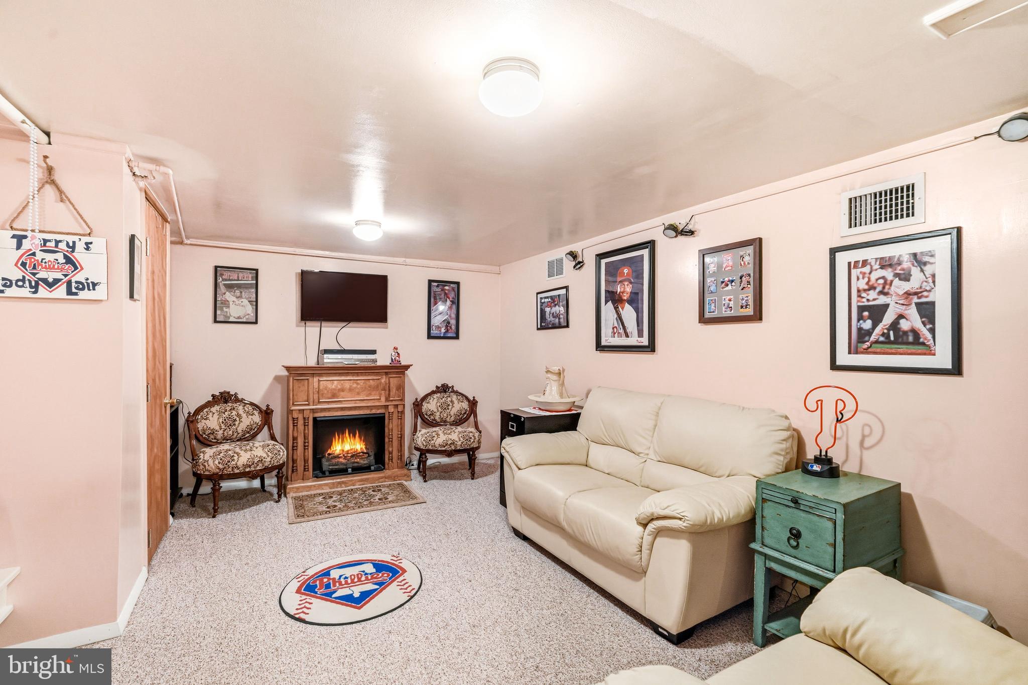 WYNNEWOOD - Residential