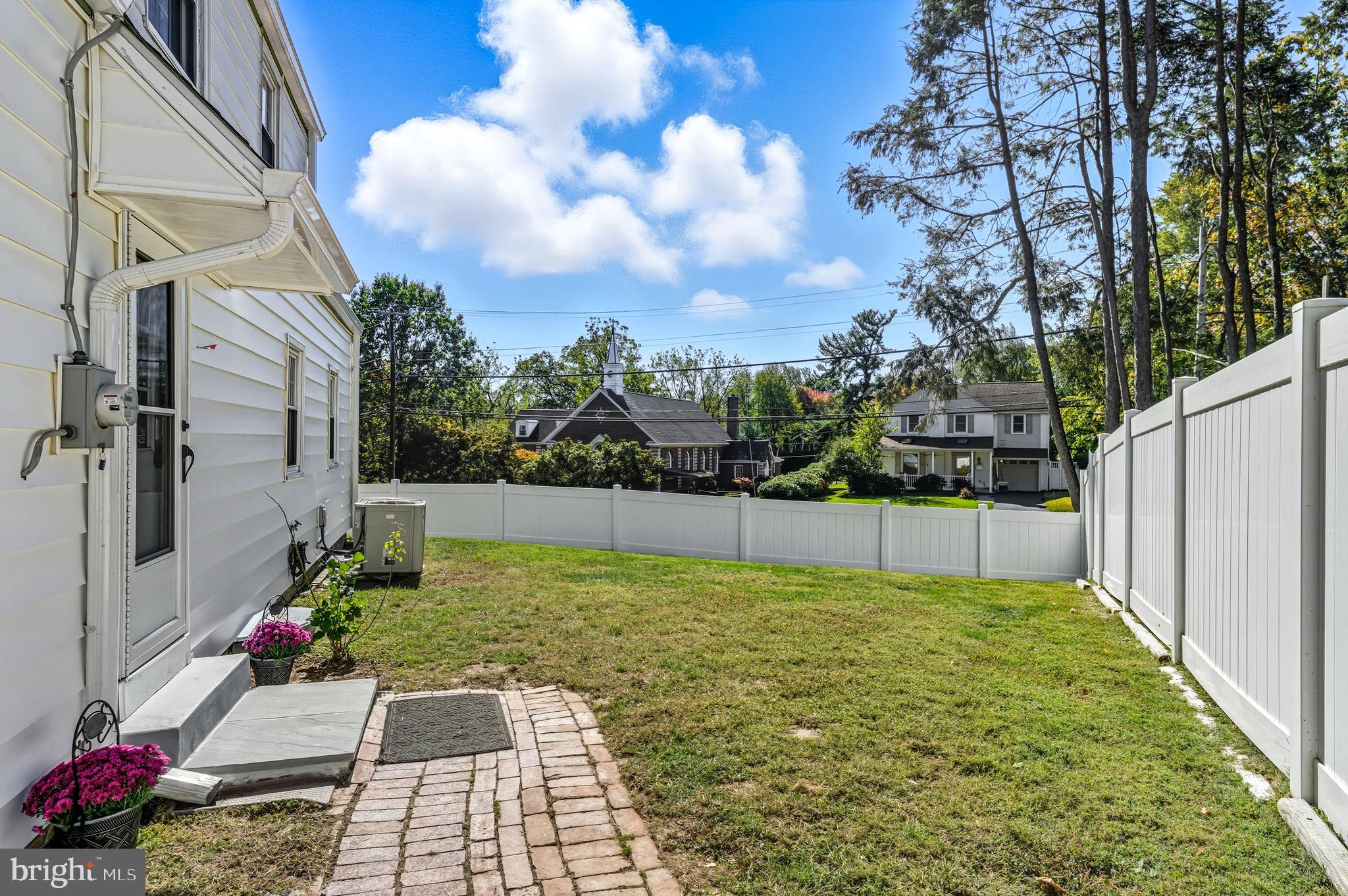 WYNNEWOOD - Residential