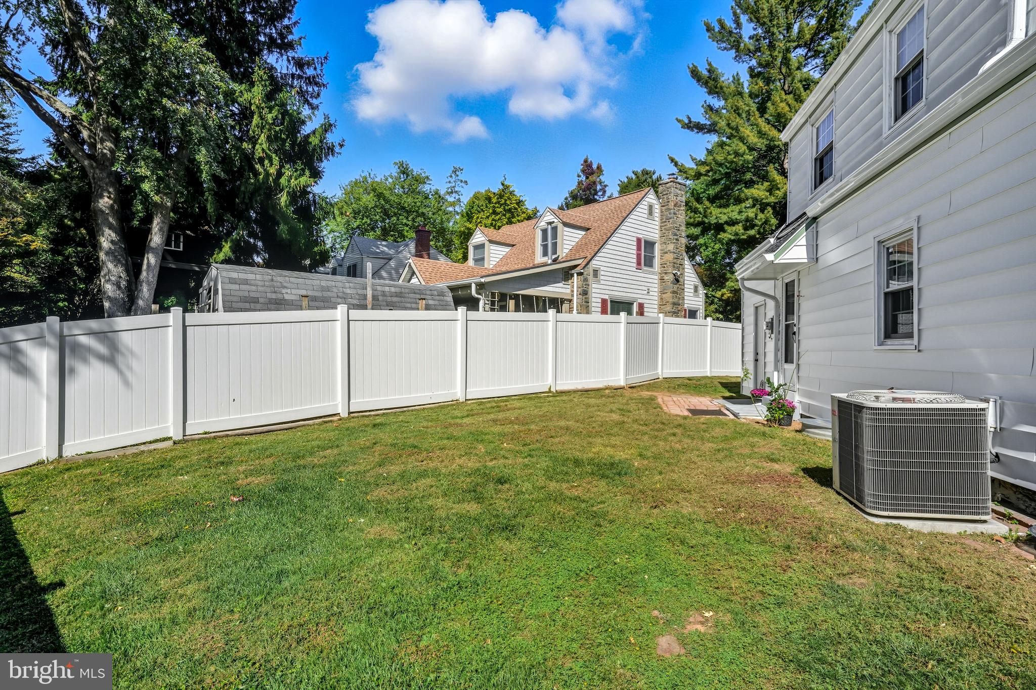 WYNNEWOOD - Residential