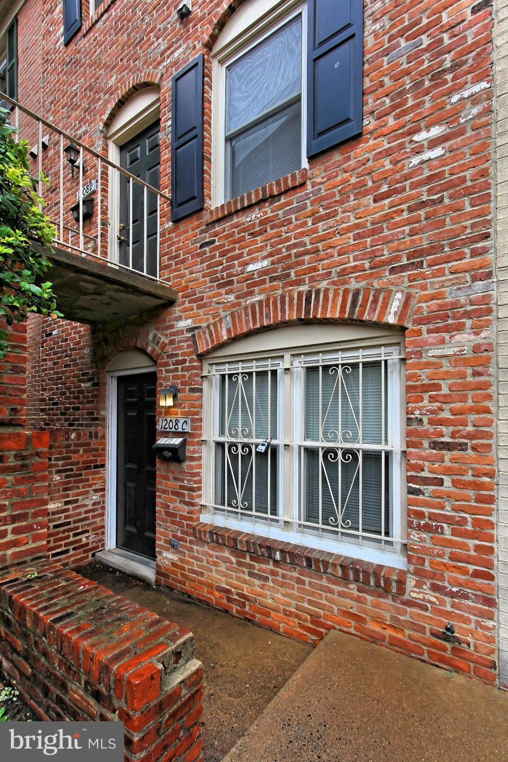 COLIN PLACE - Residential Lease