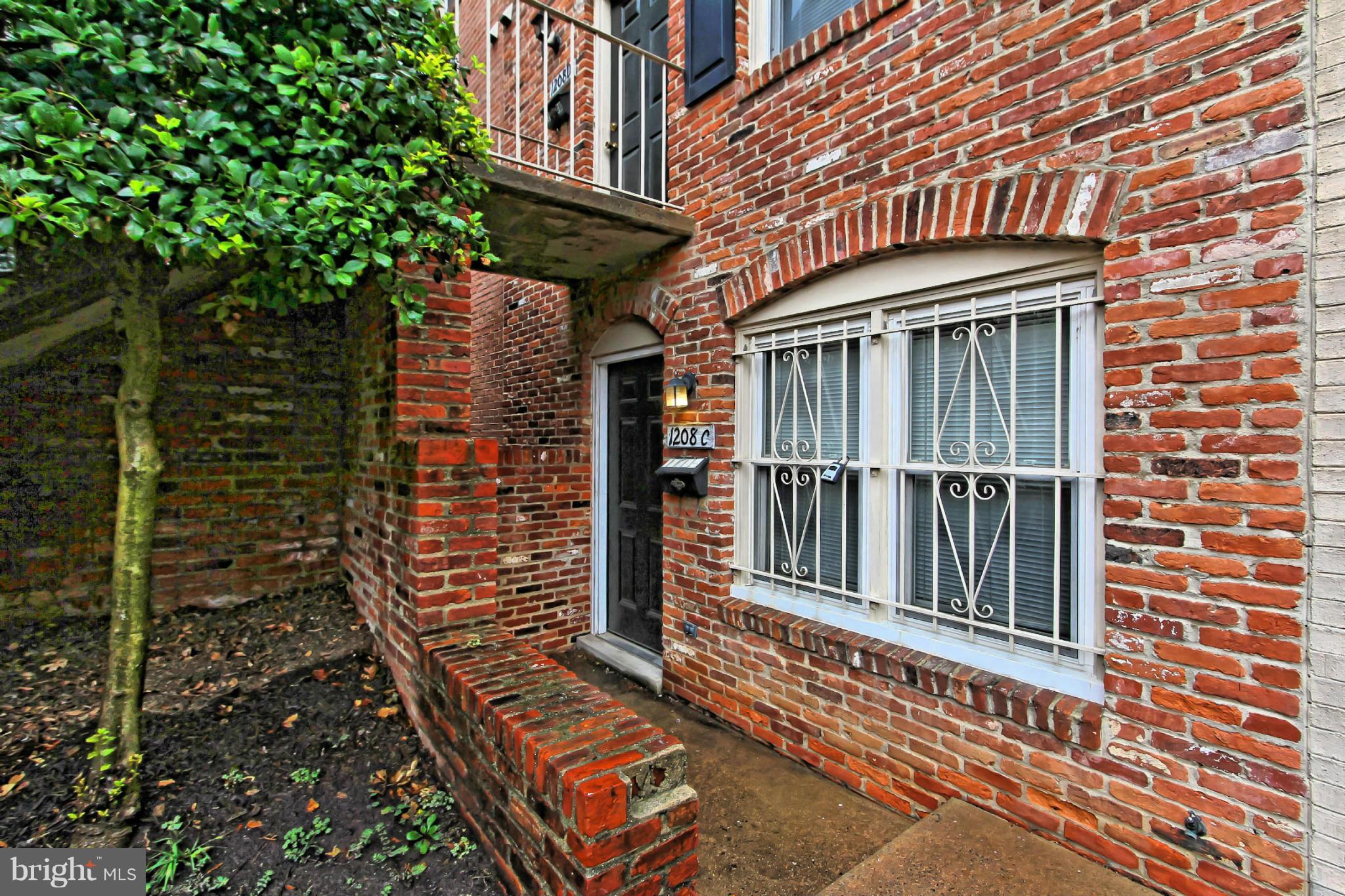 COLIN PLACE - Residential Lease