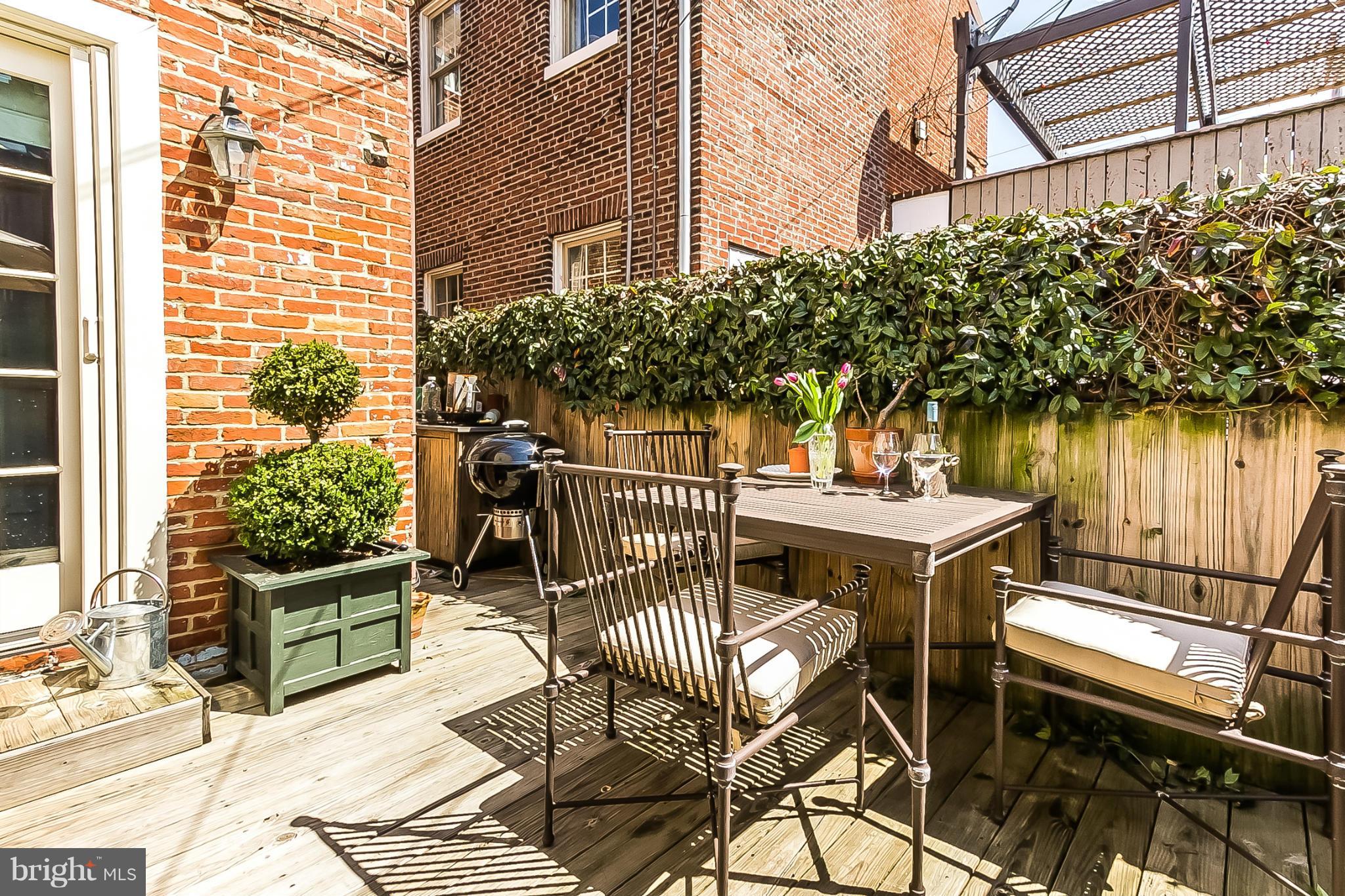 FEDERAL HILL HISTORIC DISTRICT - Residential Lease