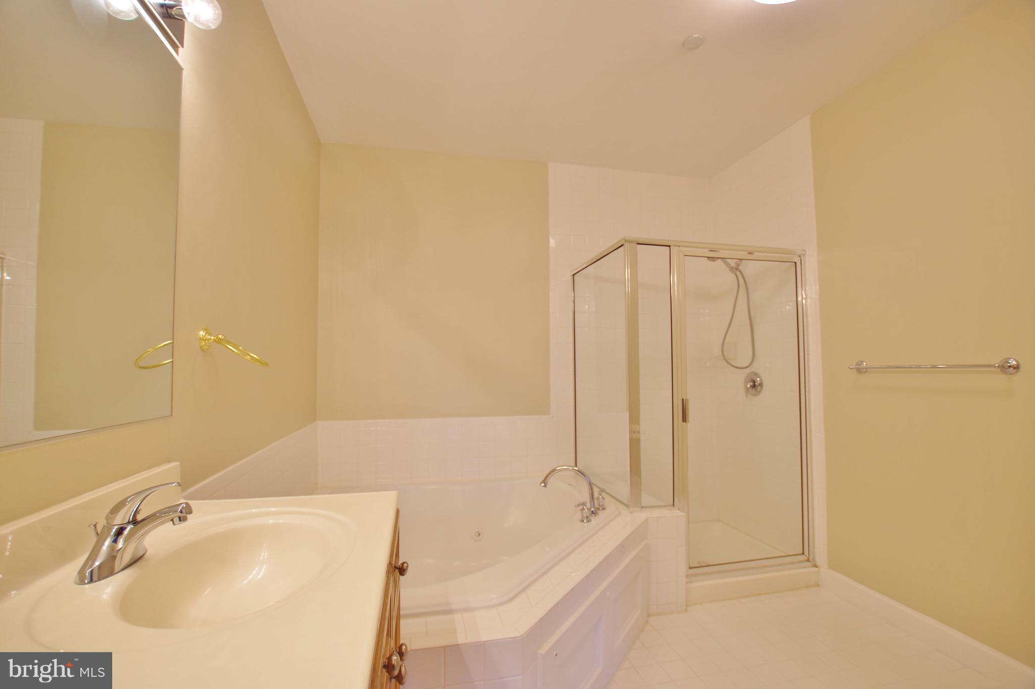 HARBOR POINT EAST CONDO - Residential Lease