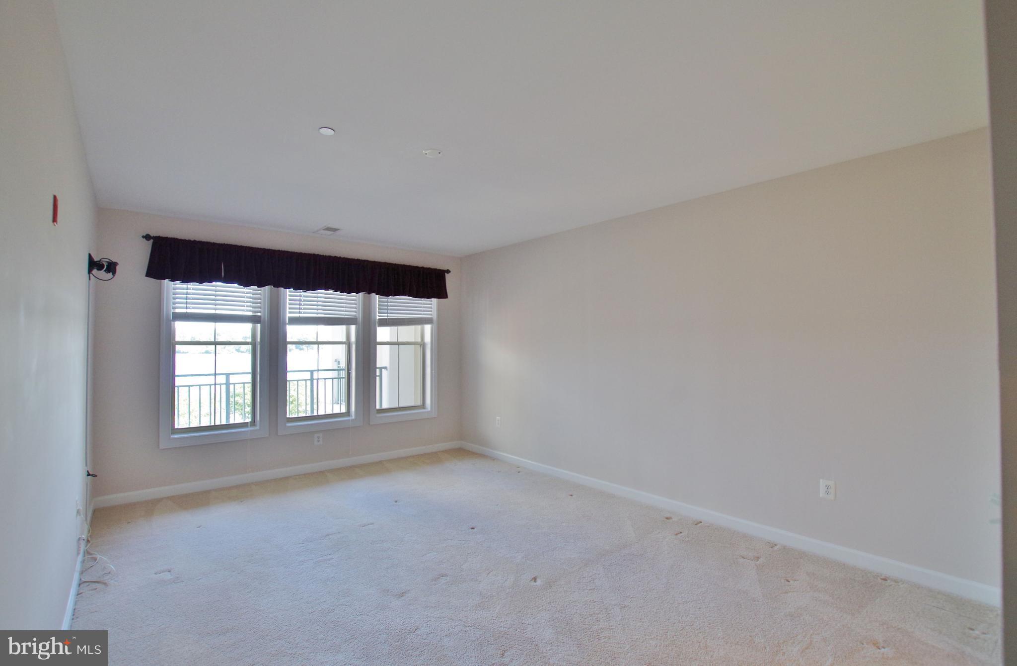 HARBOR POINT EAST CONDO - Residential Lease