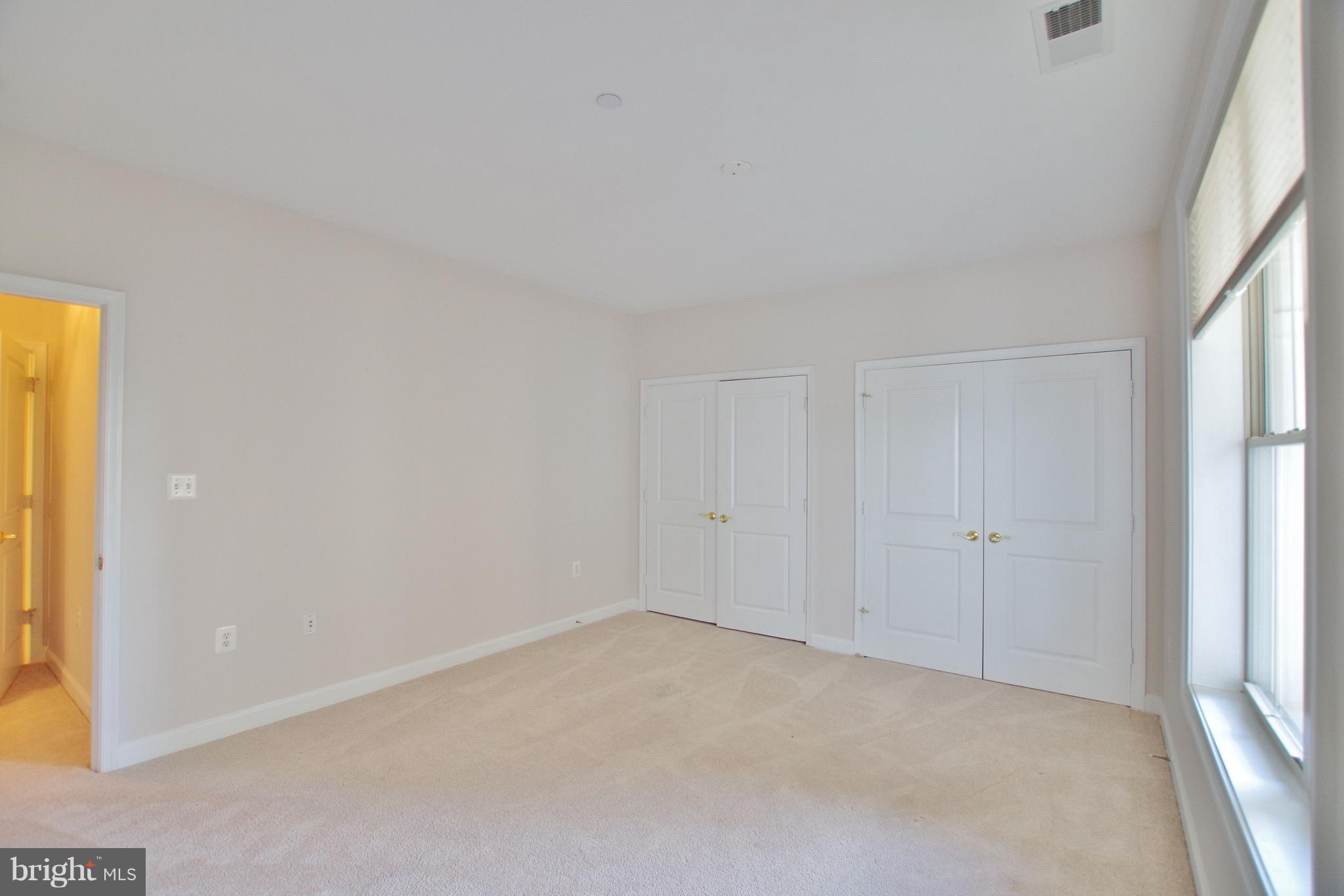 HARBOR POINT EAST CONDO - Residential Lease