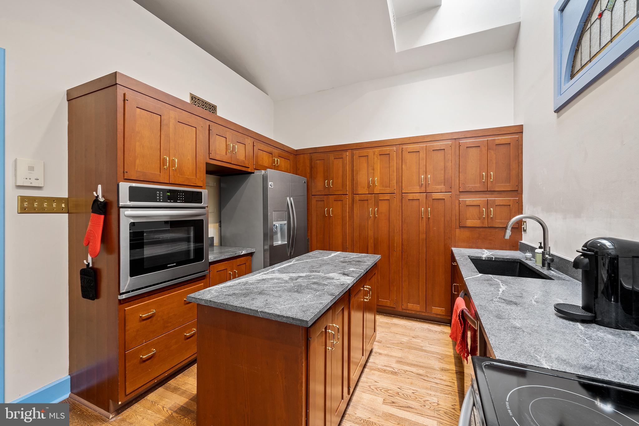 RITTENHOUSE SQUARE - Residential Lease