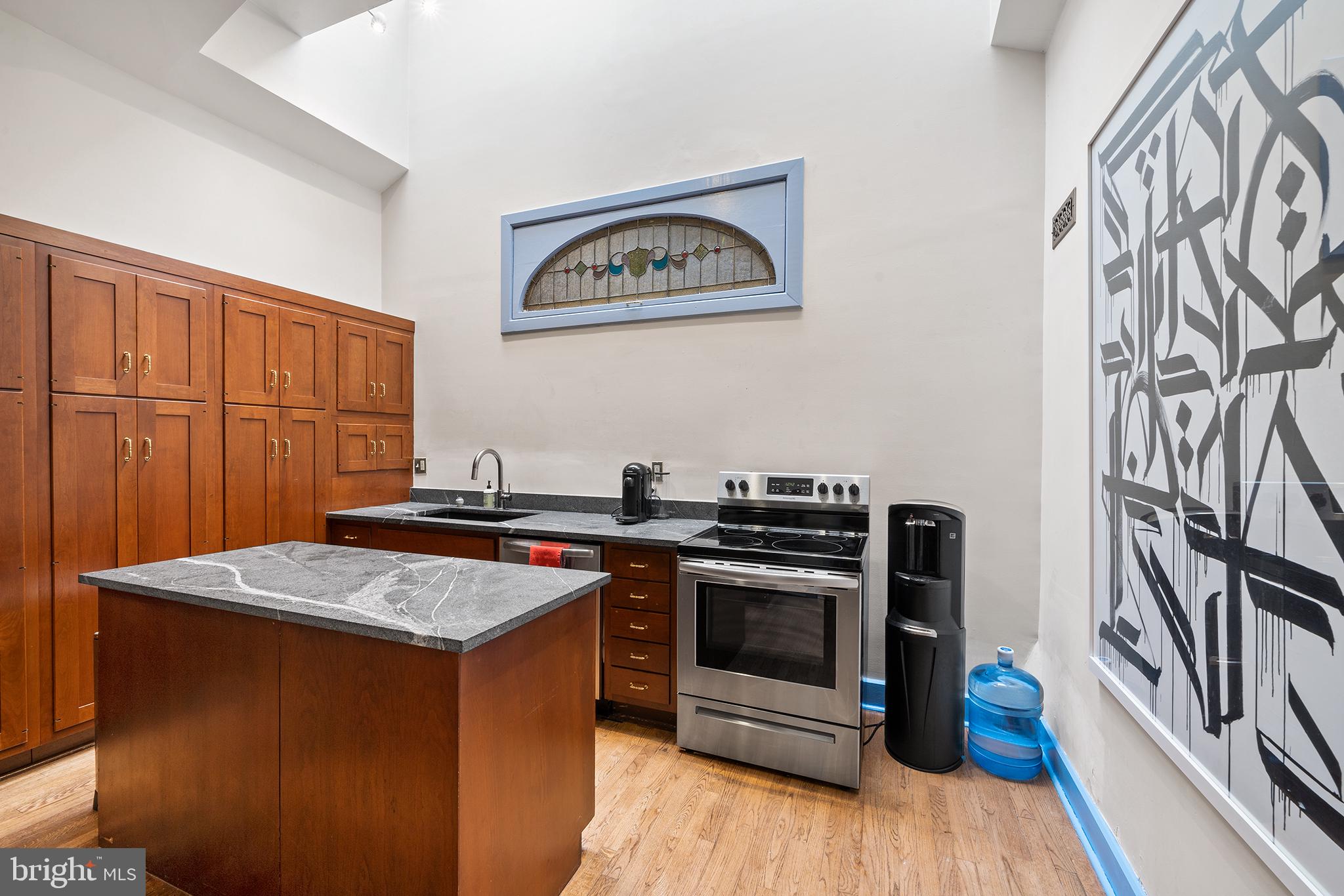 RITTENHOUSE SQUARE - Residential Lease