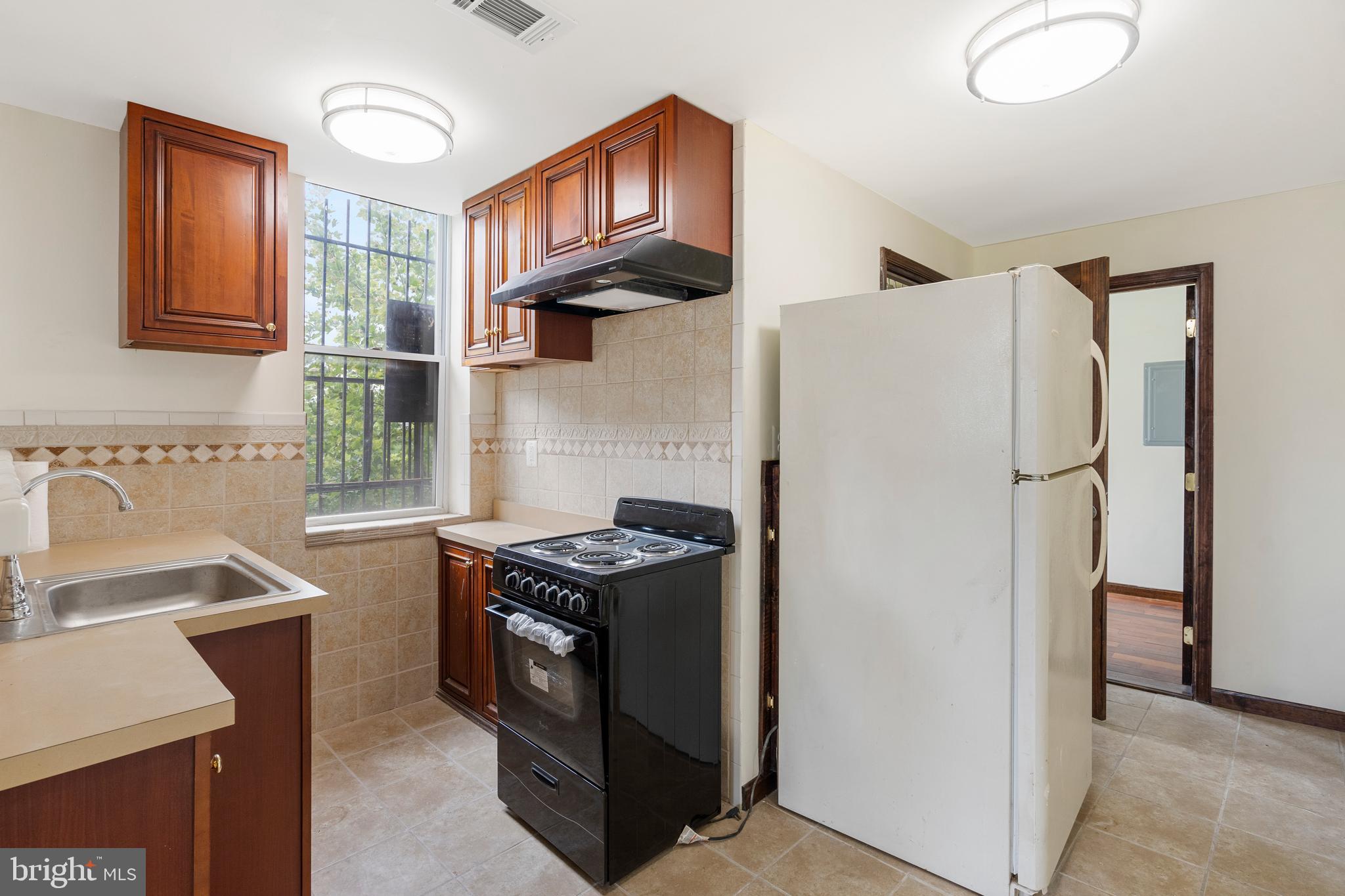 DRUID HILL PARK - Commercial Sale