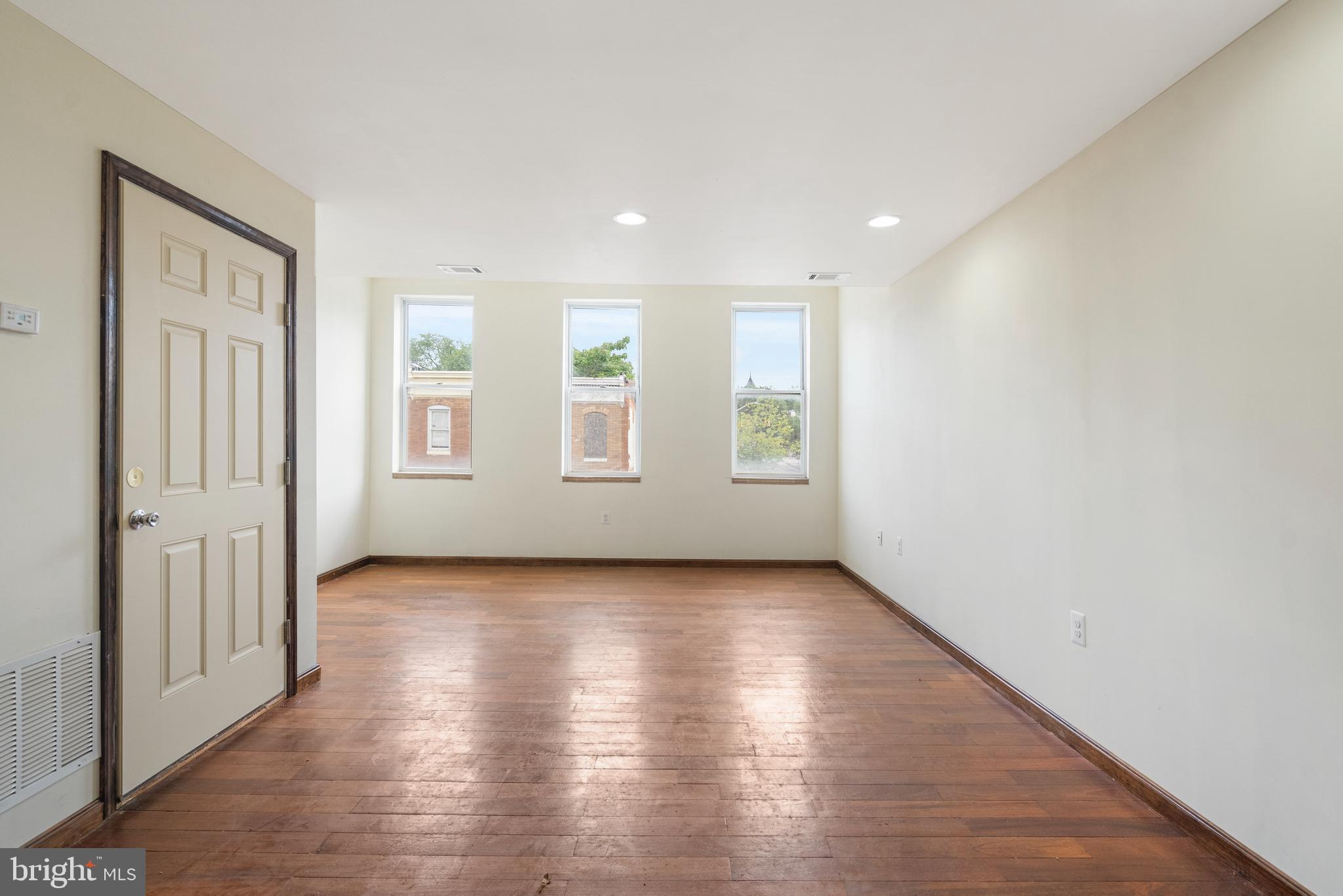 DRUID HILL PARK - Commercial Sale