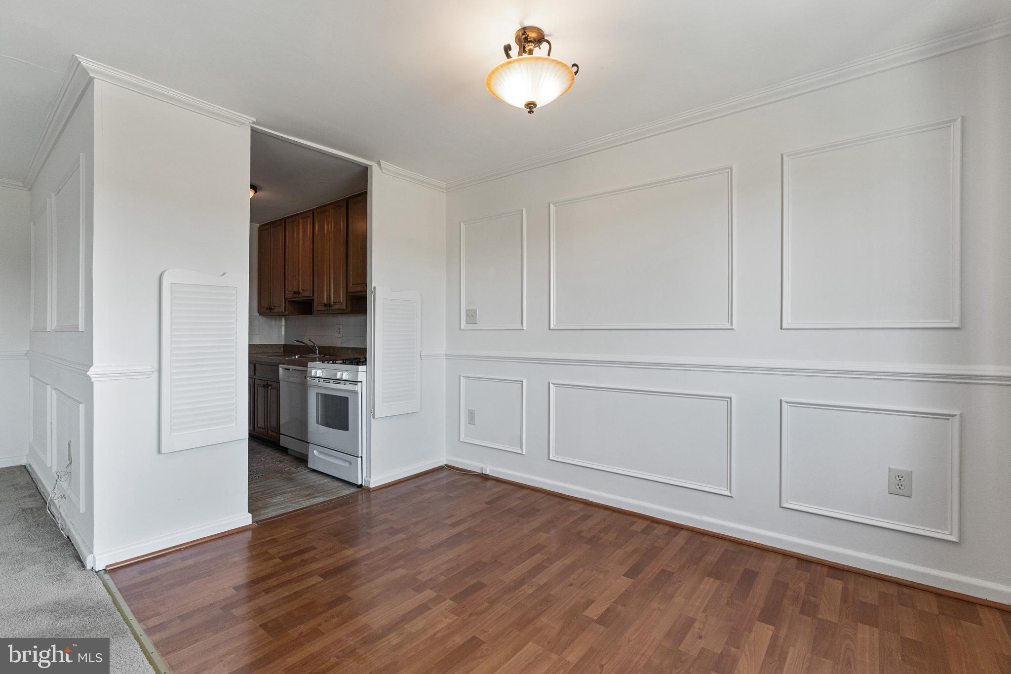 1300 S ARLINGTON RIDGE ROAD 402