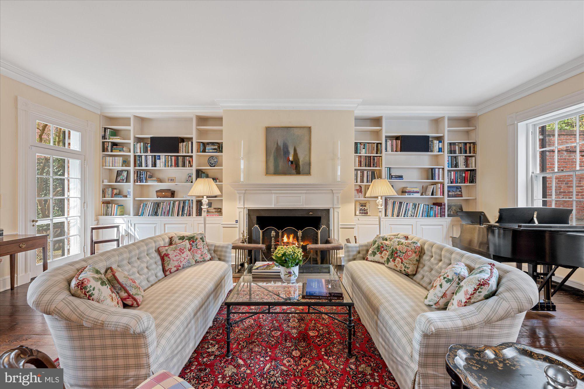 GEORGETOWN - Residential