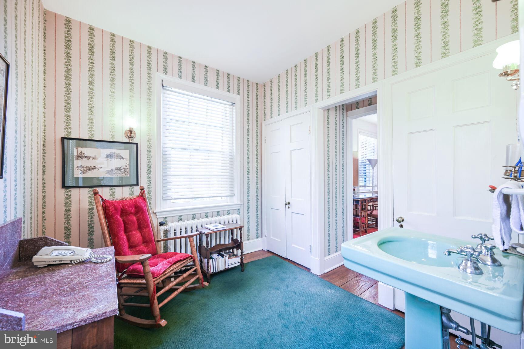 GEORGETOWN - Residential