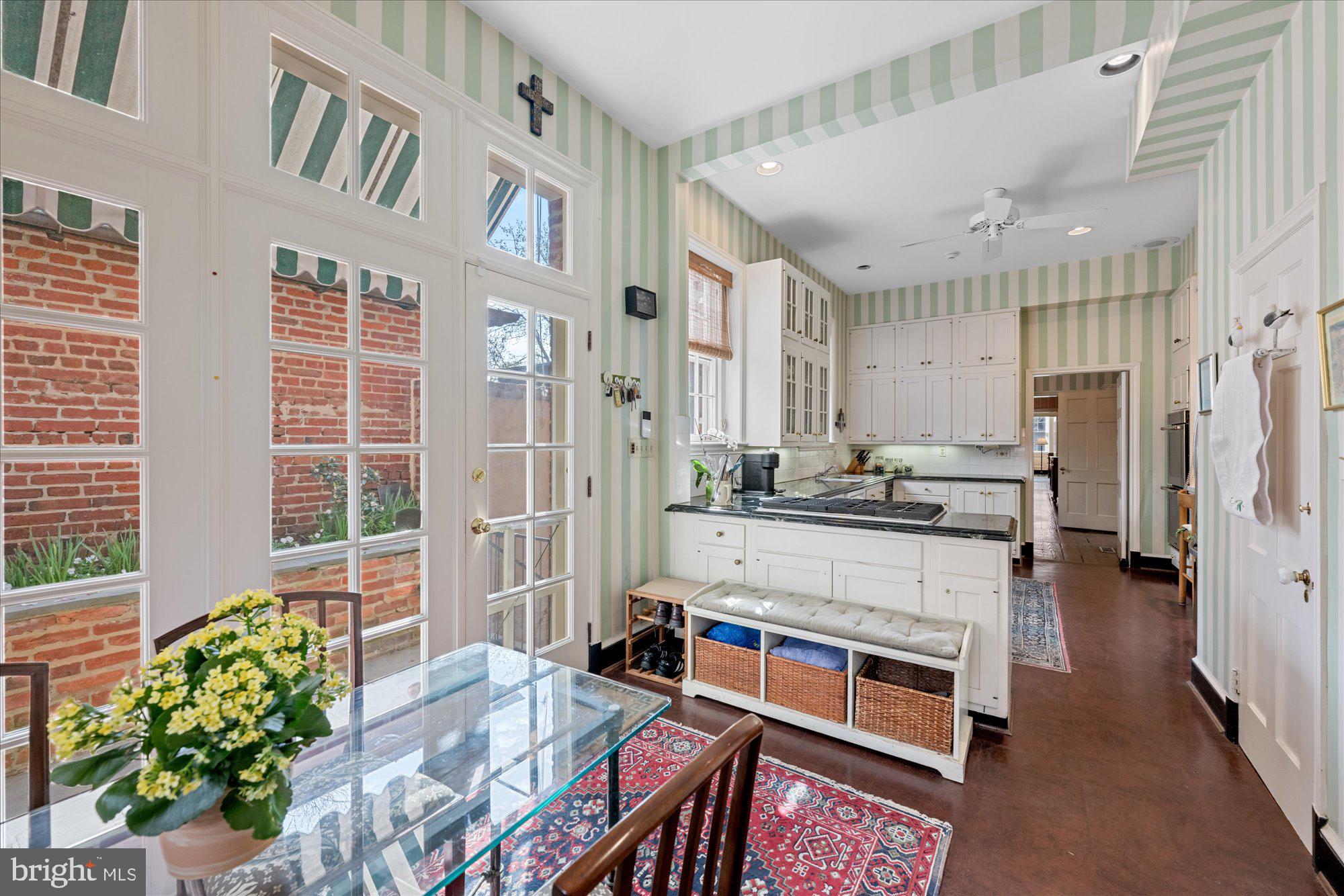 GEORGETOWN - Residential