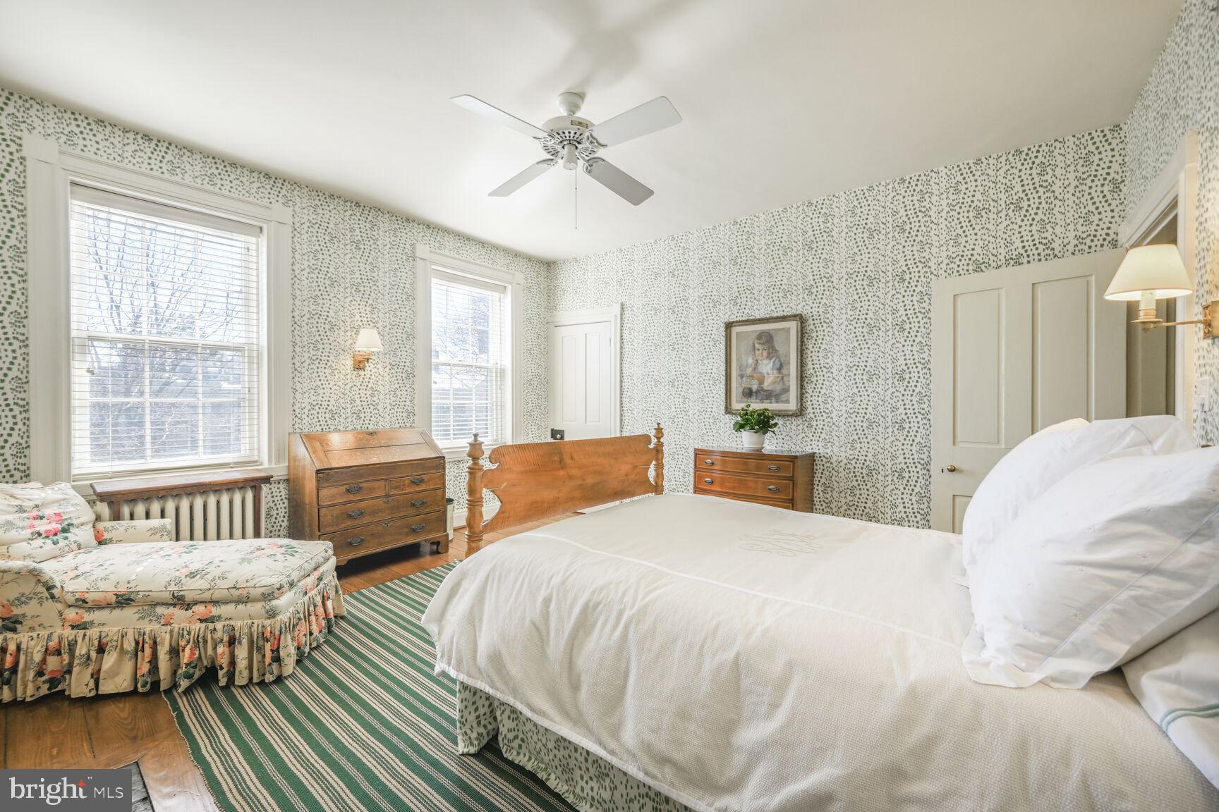 GEORGETOWN - Residential