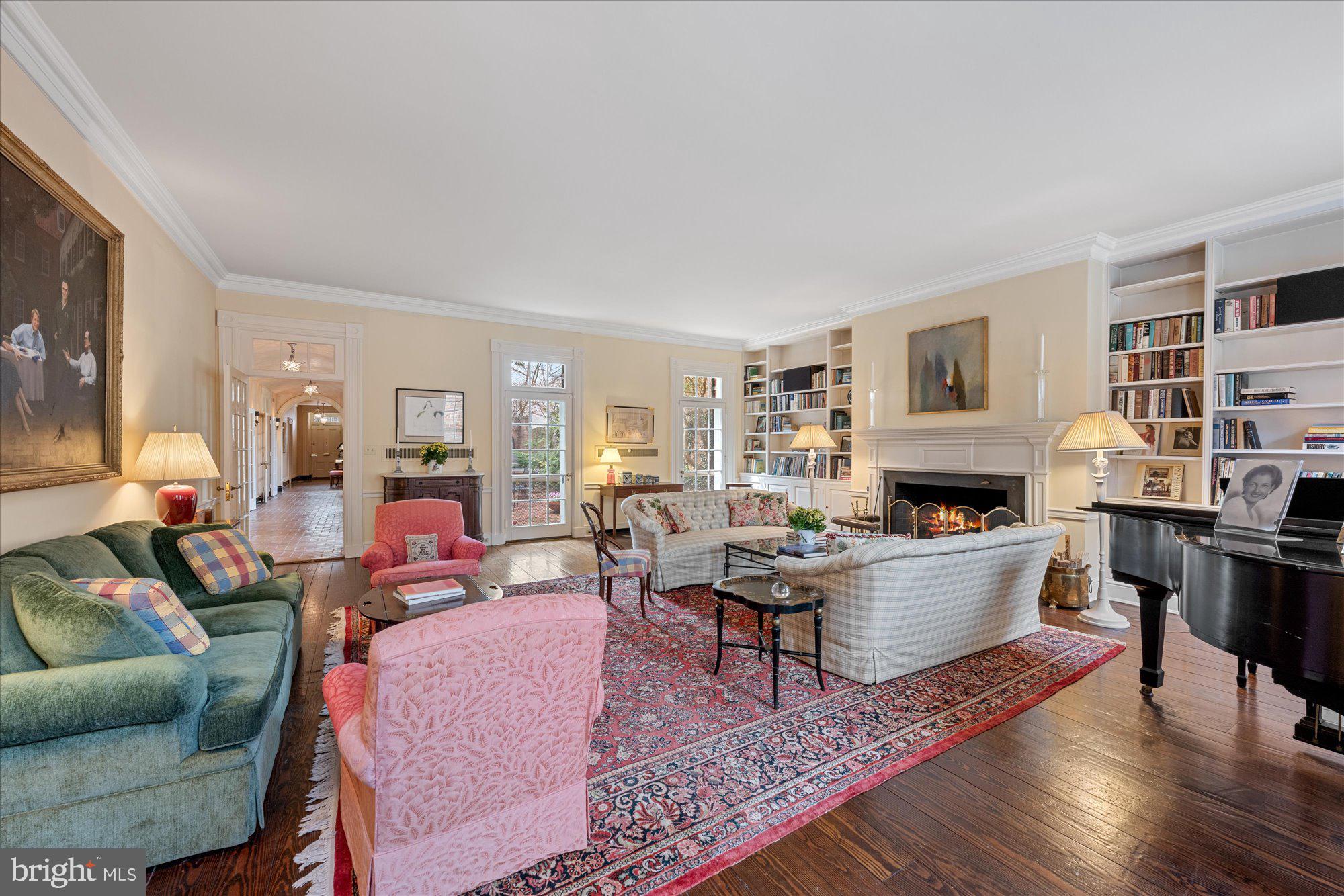GEORGETOWN - Residential