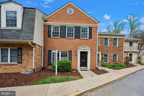 Photo of 780 Princeton Place #1-780, ROCKVILLE, MD 20850 (MLS # MDMC2225196)