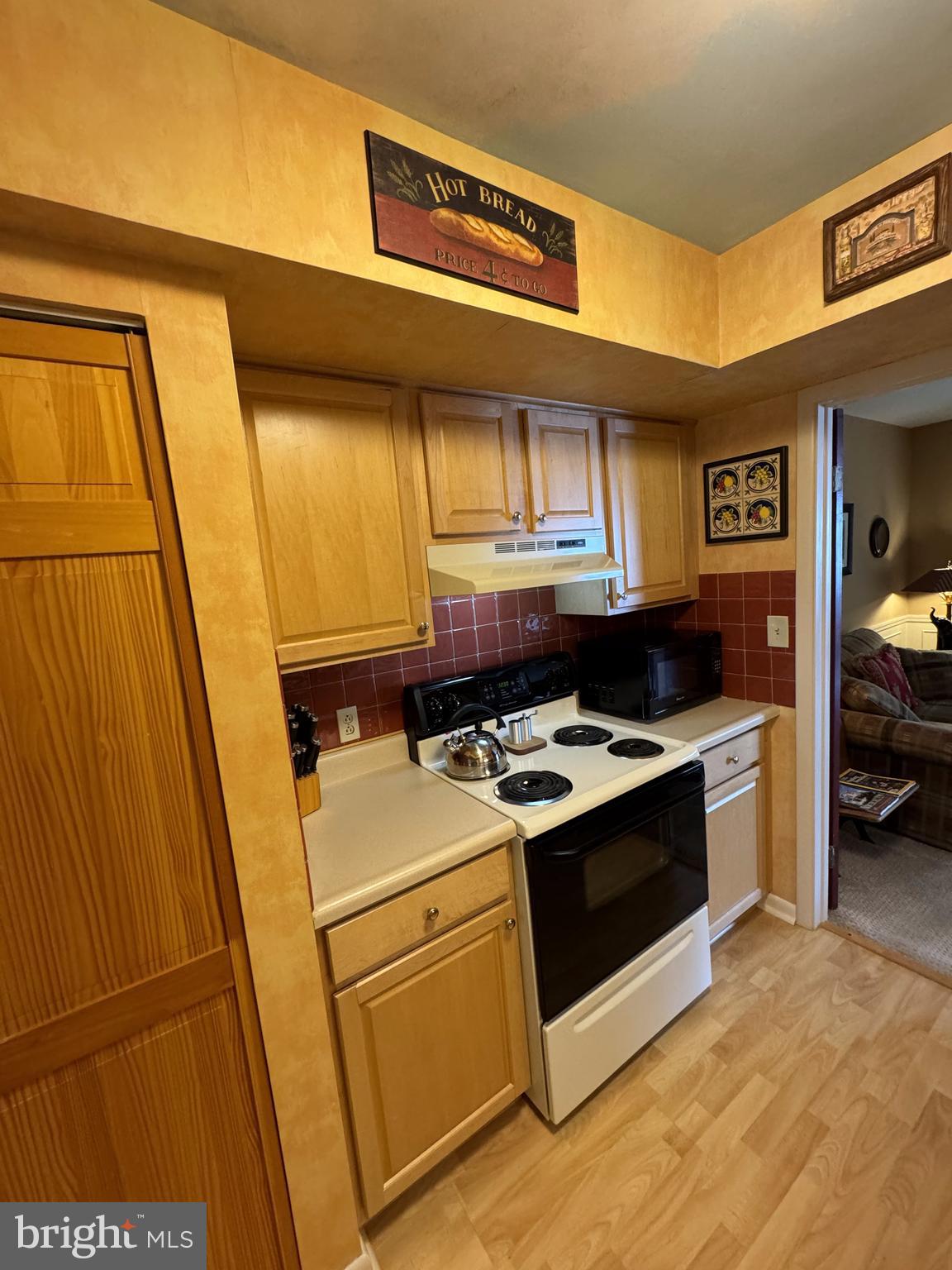 PARK FOREST VILLAGE - Residential