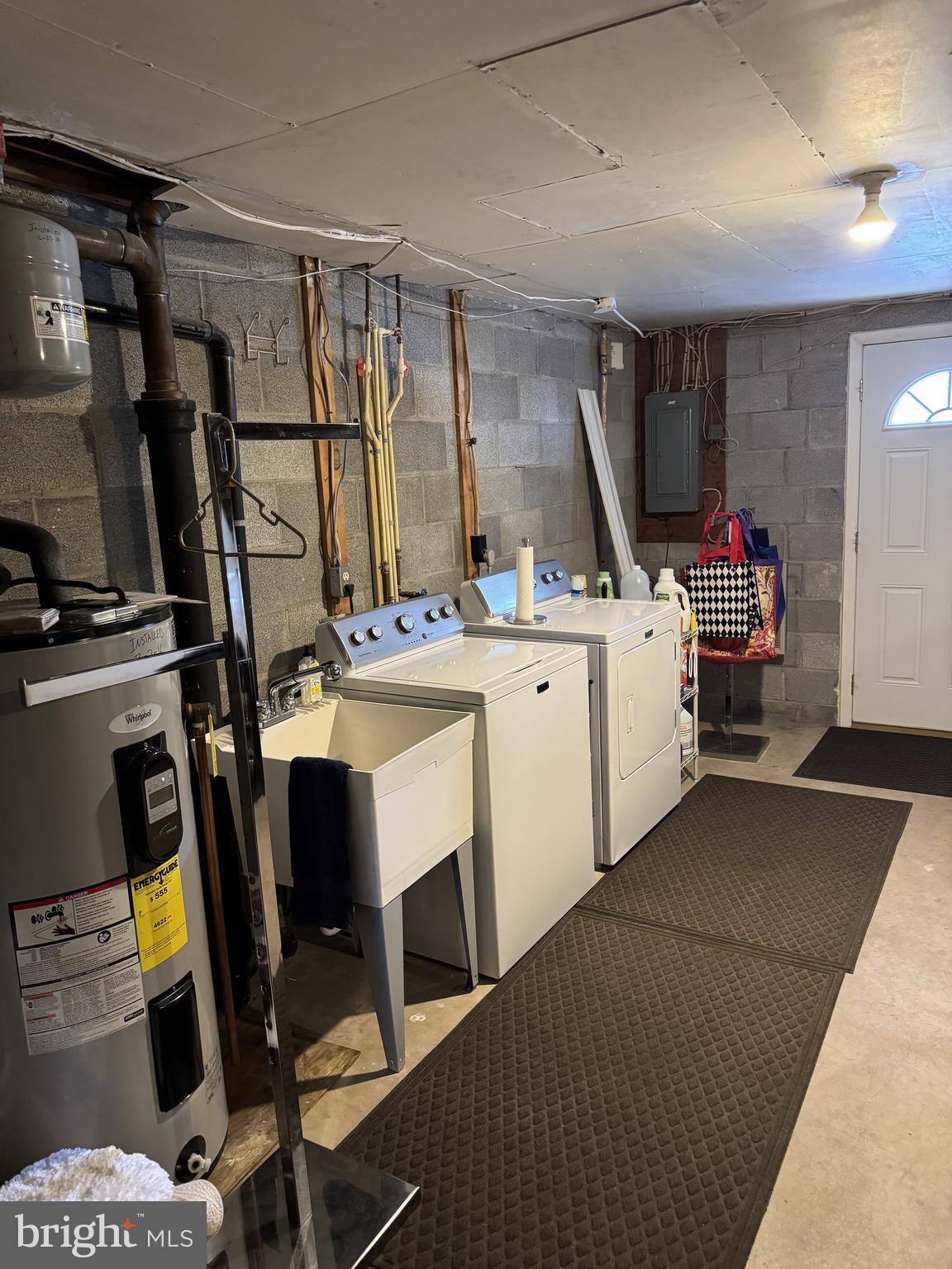 PARK FOREST VILLAGE - Residential