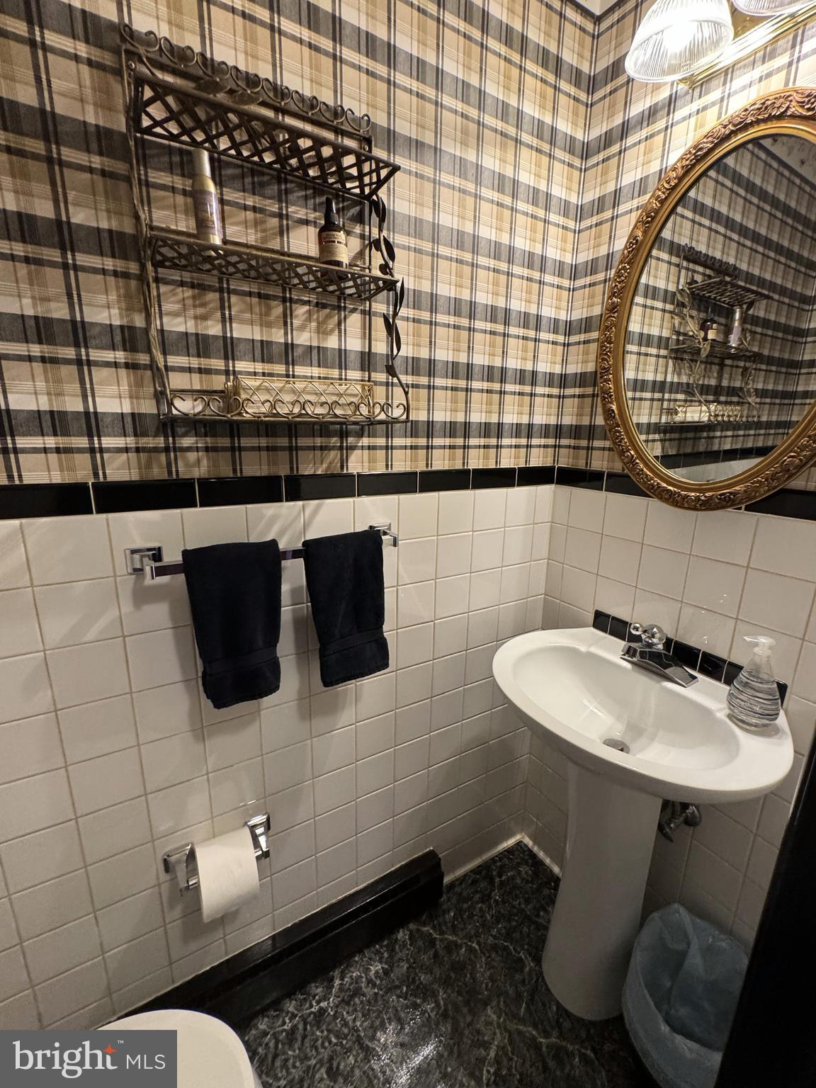 PARK FOREST VILLAGE - Residential