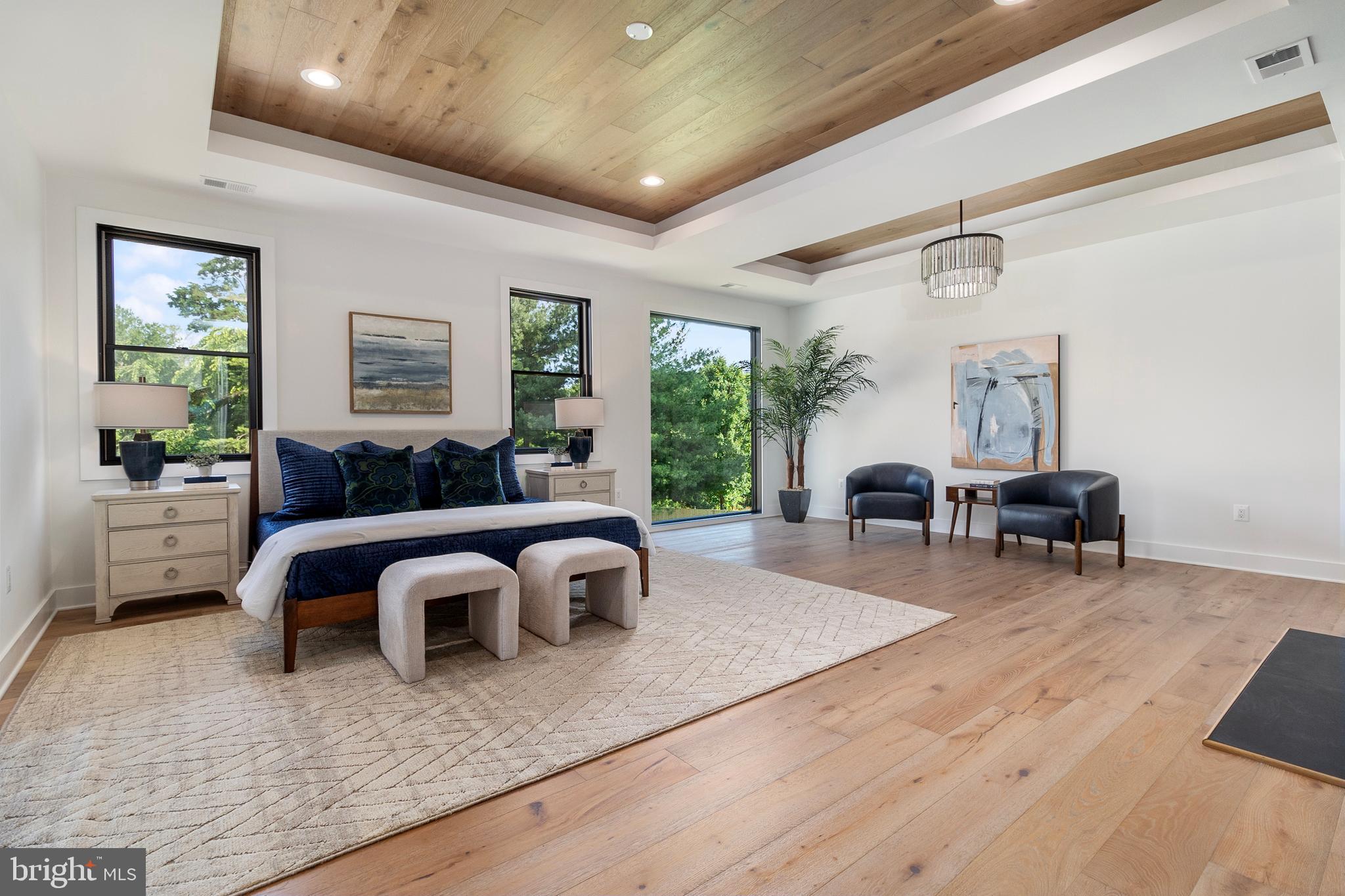 BROYHILLS MCLEAN ESTATES - Residential