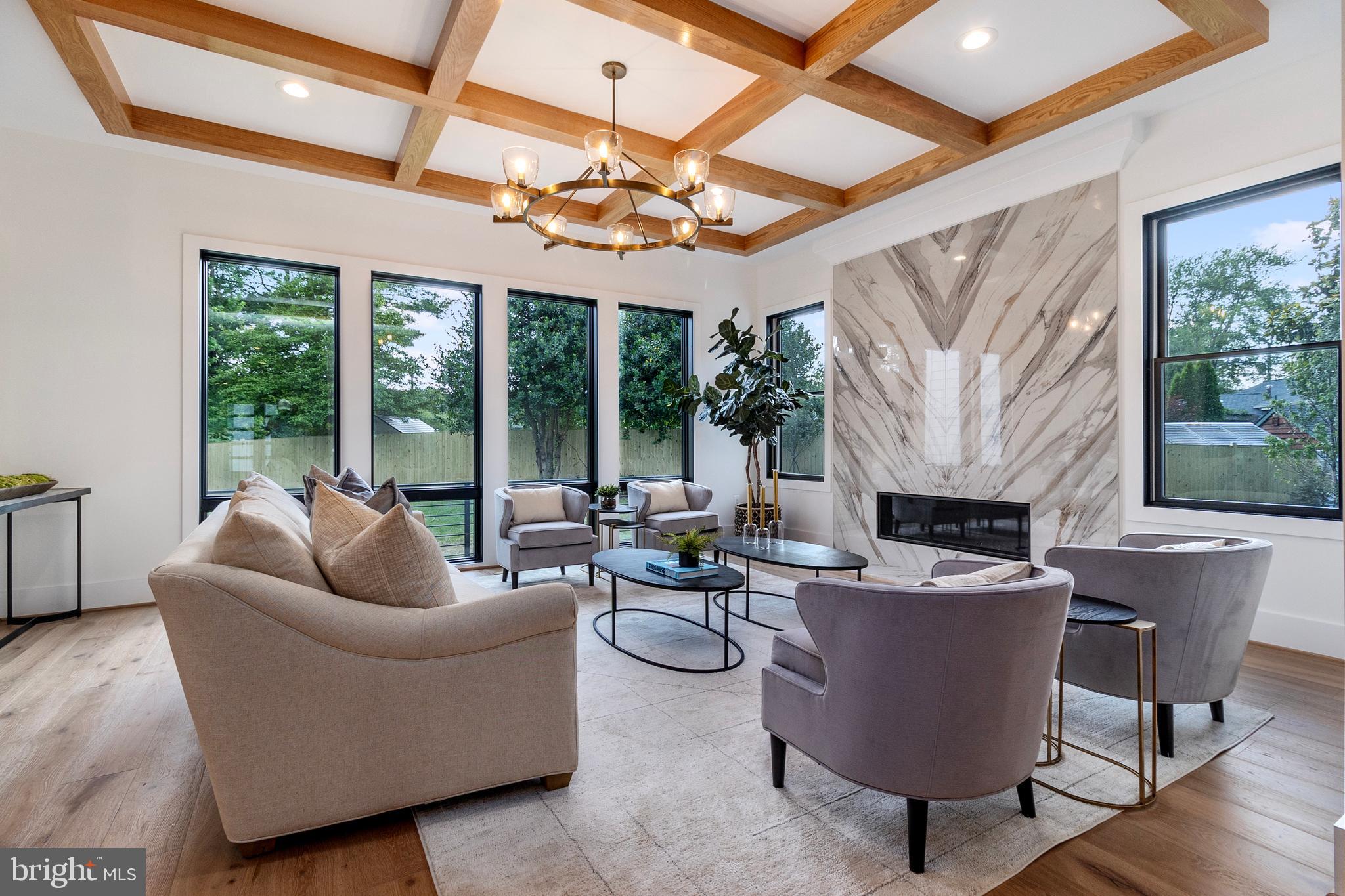 BROYHILLS MCLEAN ESTATES - Residential